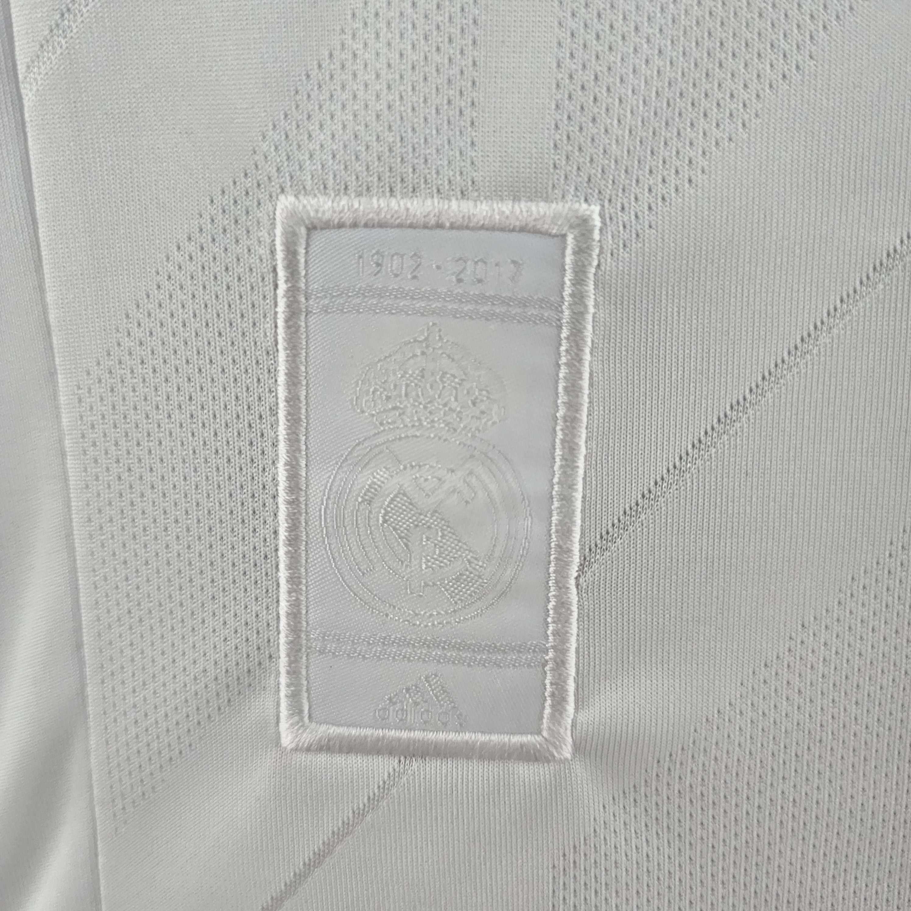 Camisola principal Real Madrid 2017/2018 10
