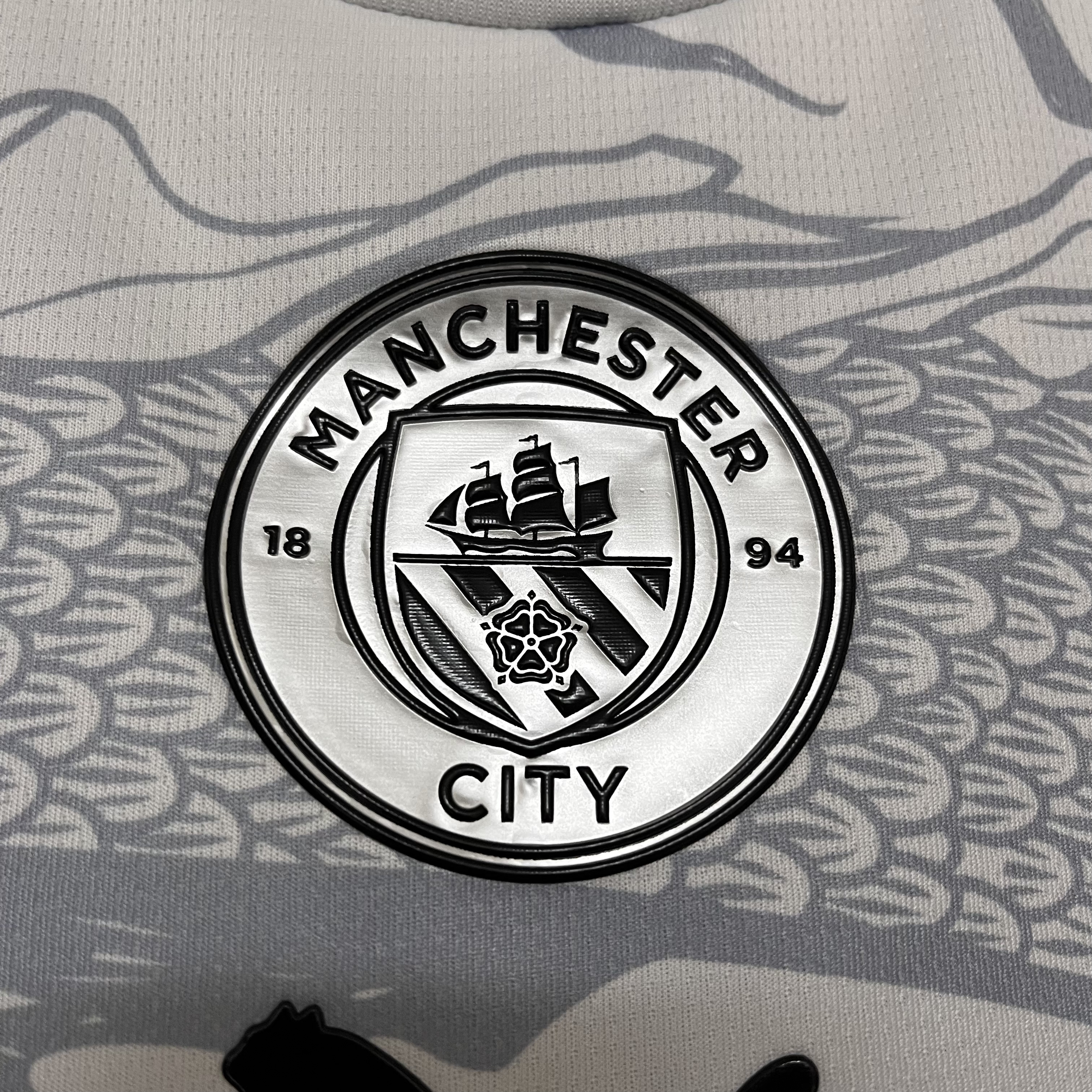 Camisola Man City edição comemorativa 23/24 - Versão Adepto 4