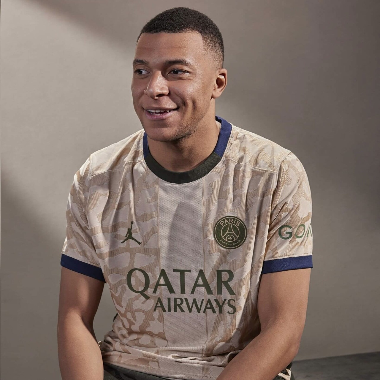 4ª Camisola PSG 23/24 - Versão Adepto 2