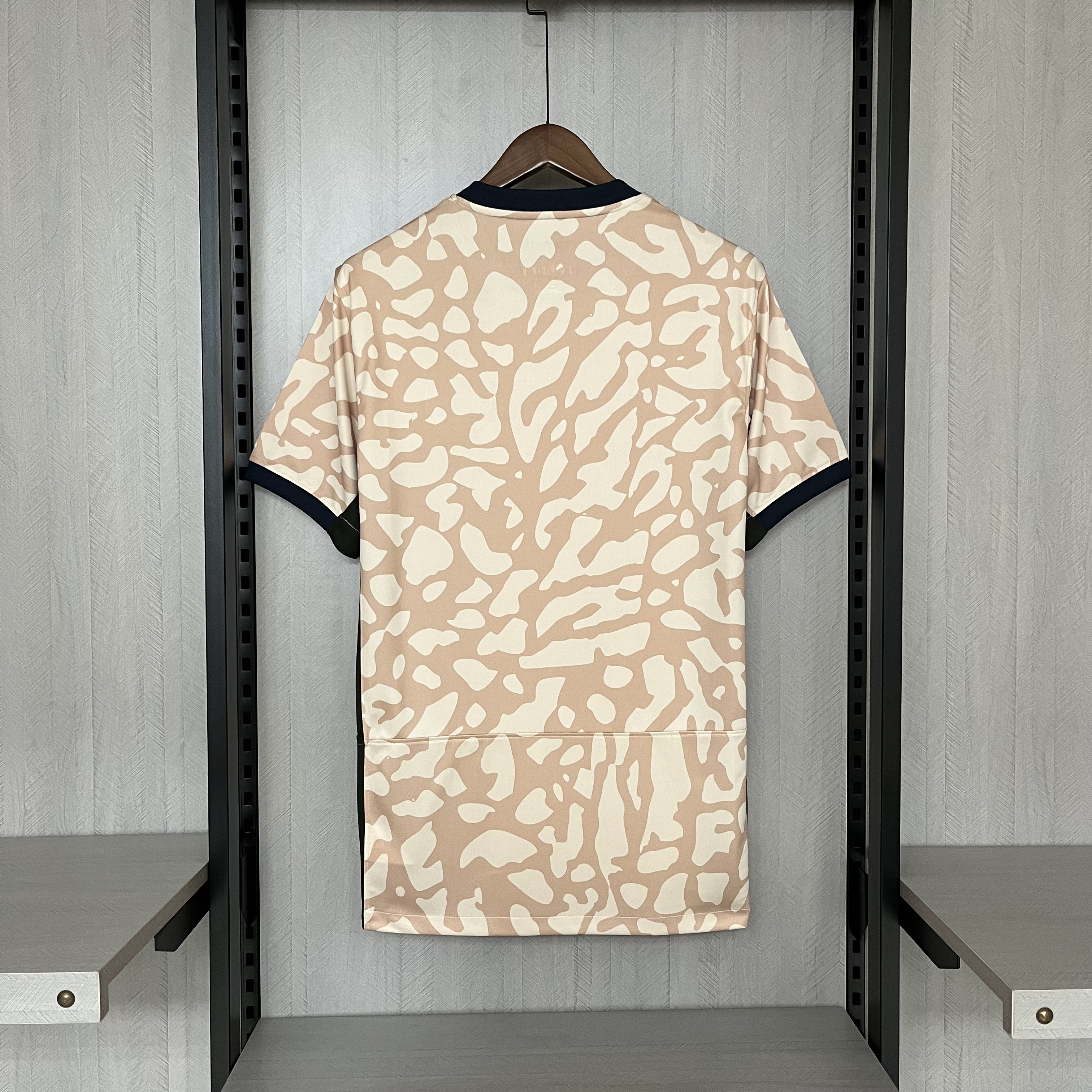 4ª Camisola PSG 23/24 - Versão Adepto 3