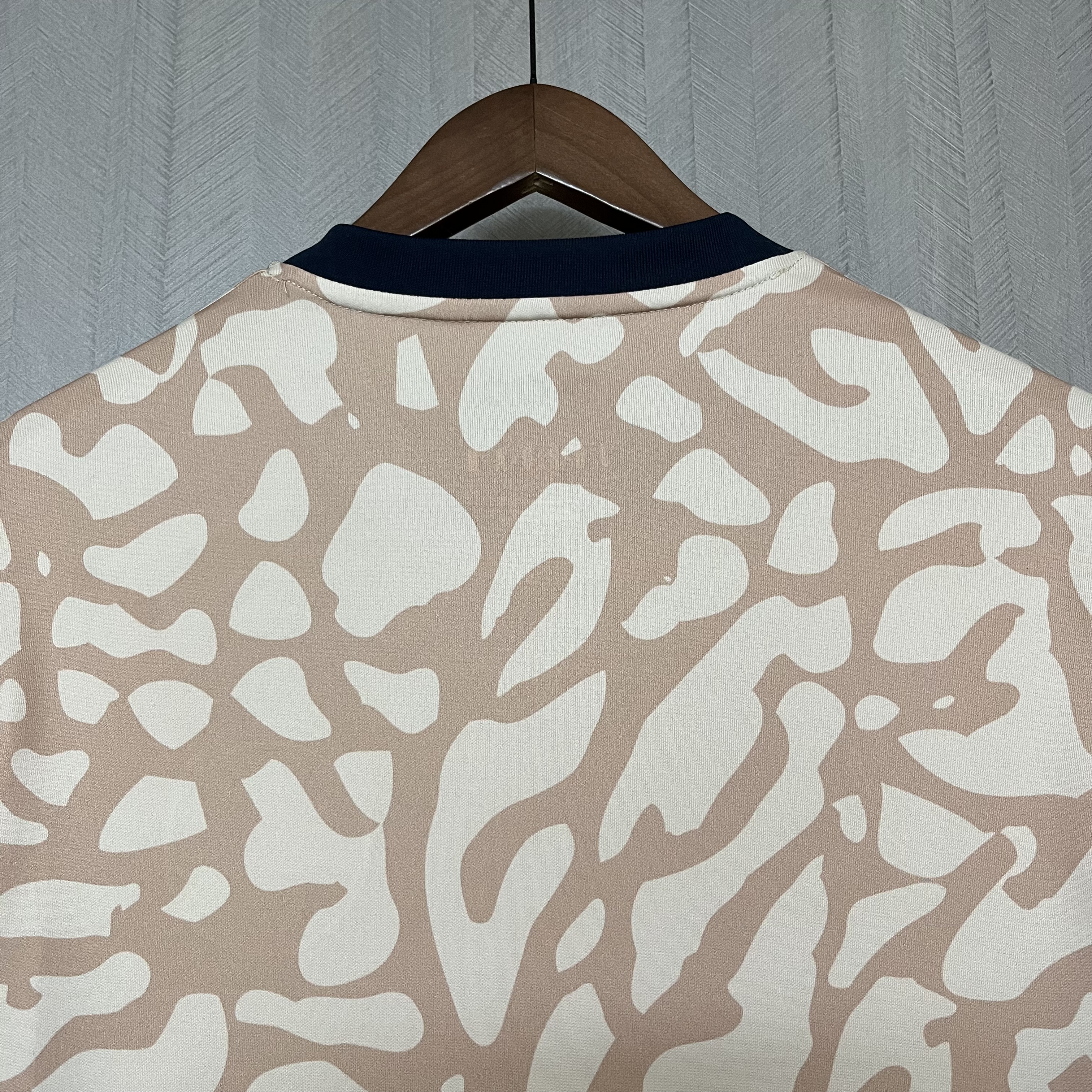 4ª Camisola PSG 23/24 - Versão Adepto 8