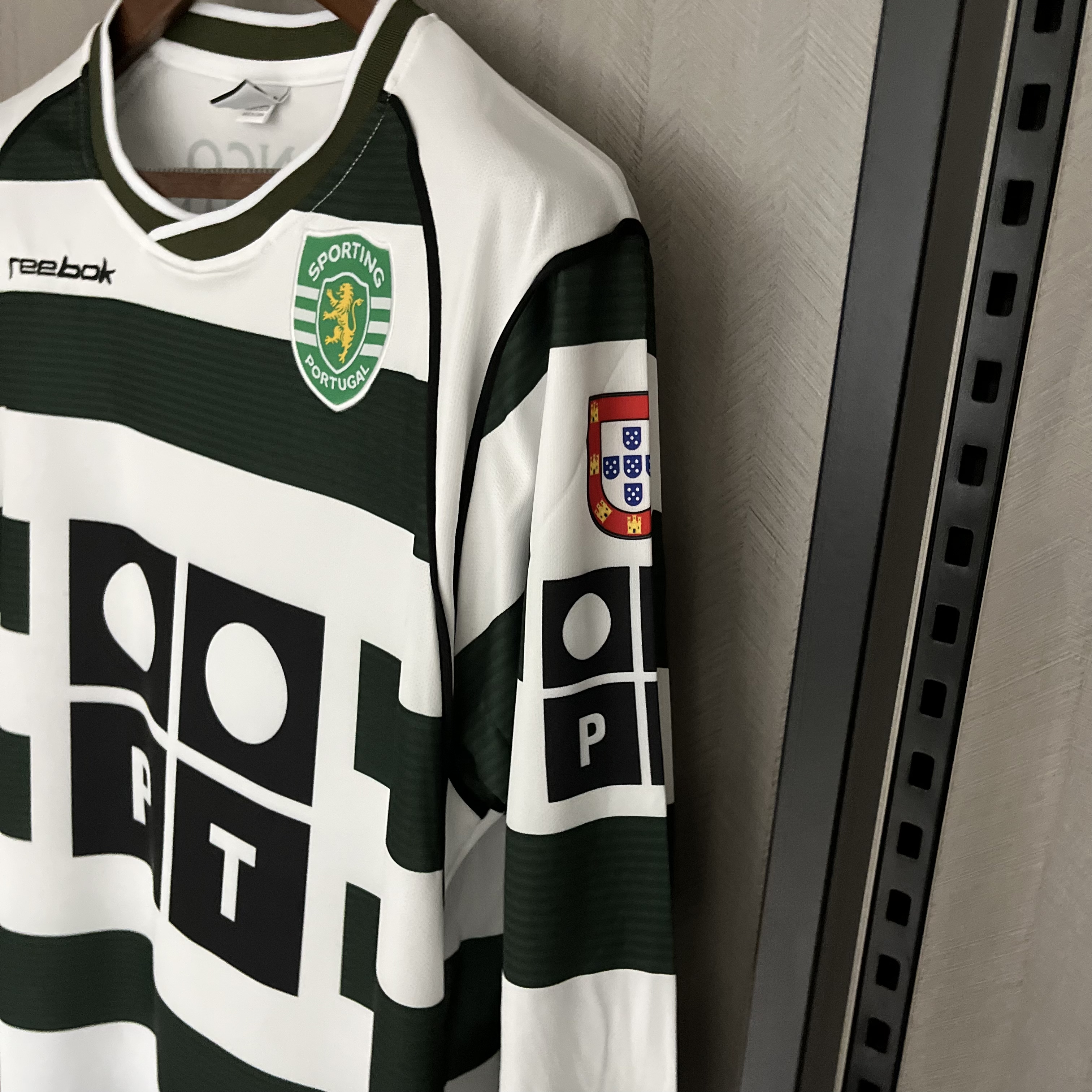 Camisola principal Sporting CP 2002/2003 - Manga comprida - Versão adepto 9