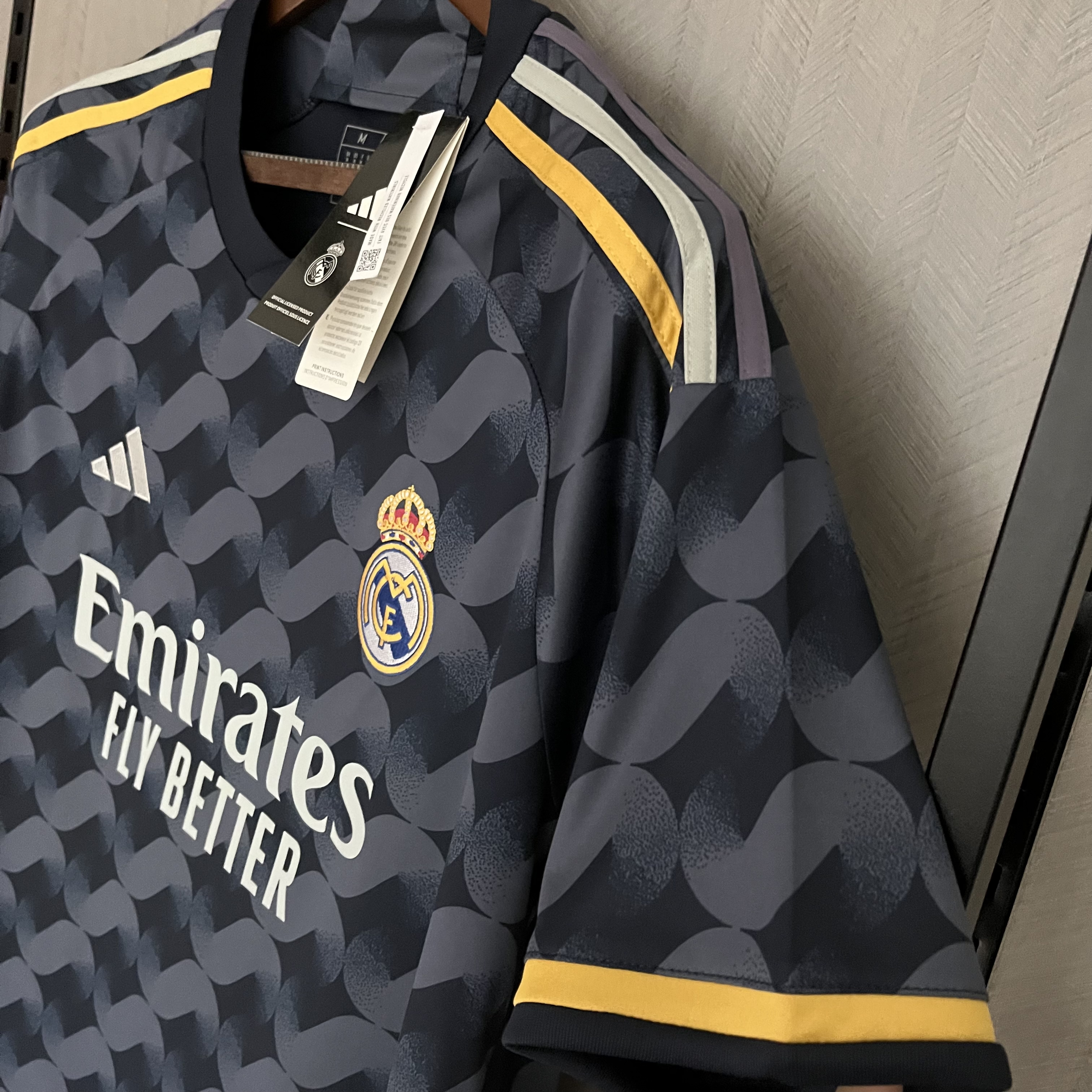 Camisola alternativa Real Madrid 23/24 - Versão Adepto 10