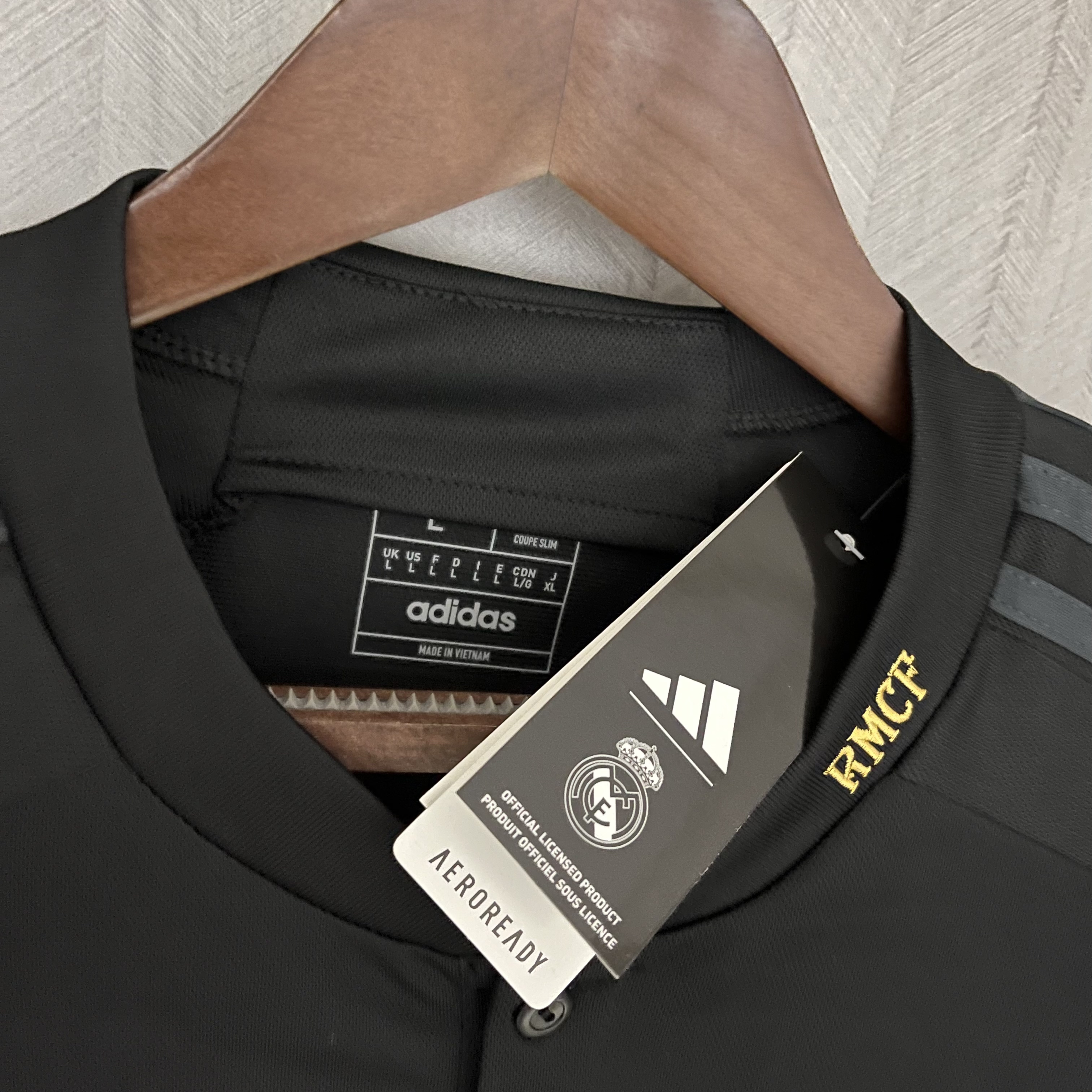 3ª Camisola Real Madrid 23/24 - Versão Adepto 10