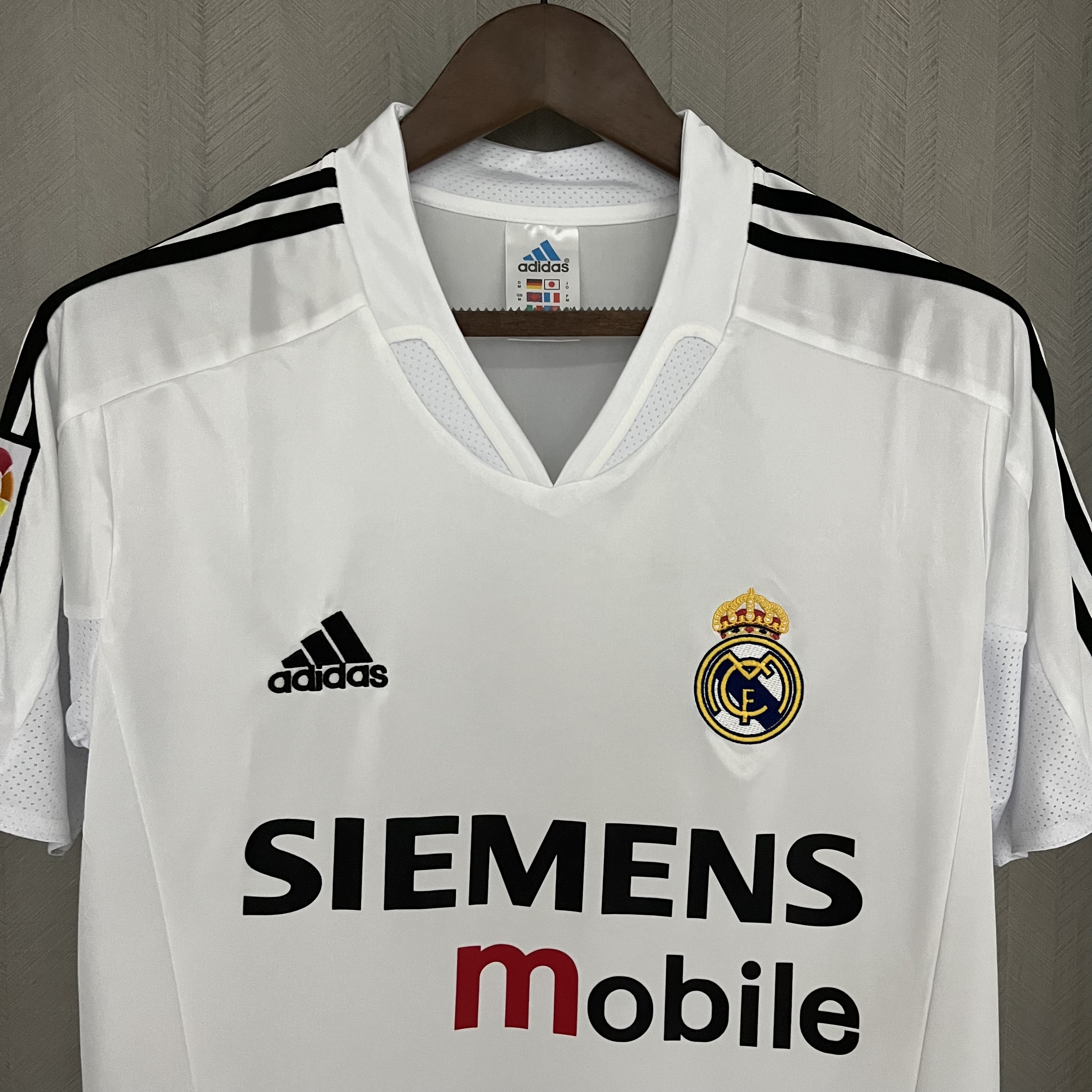 Camisola principal Real Madrid 2004/2005 - Versão adepto 6