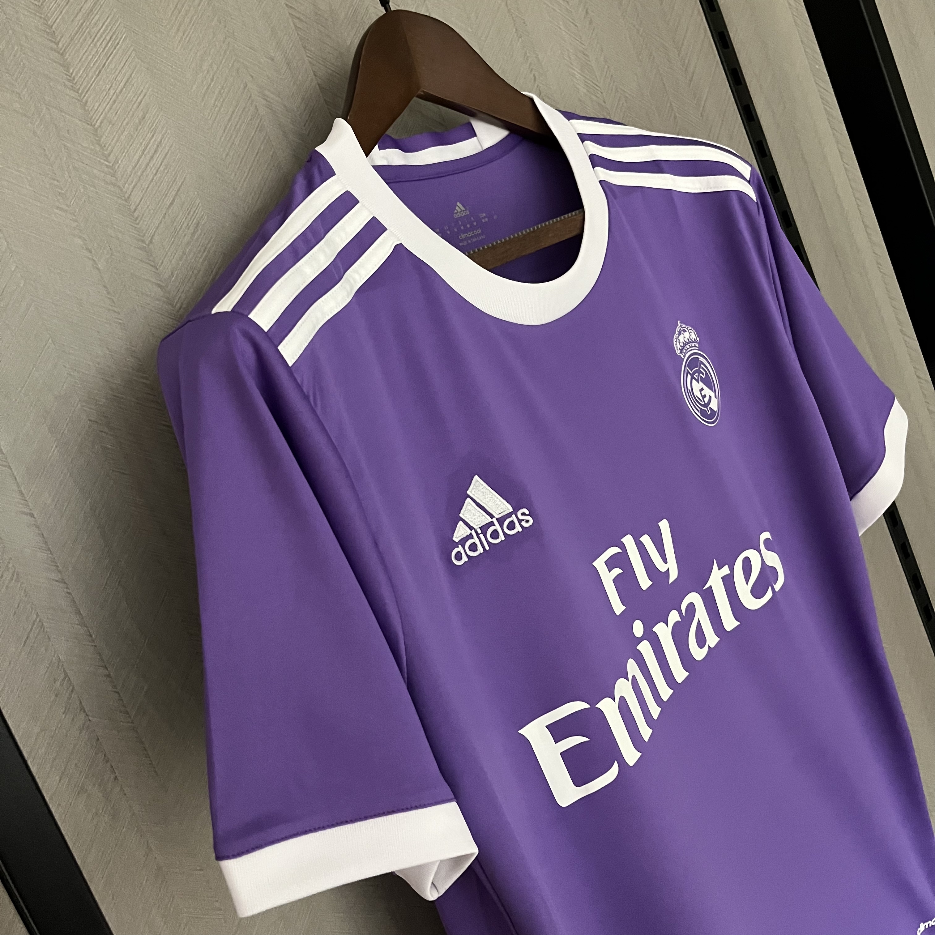 Camisola alternativa Real Madrid 2016/2017 - Versão adepto 6