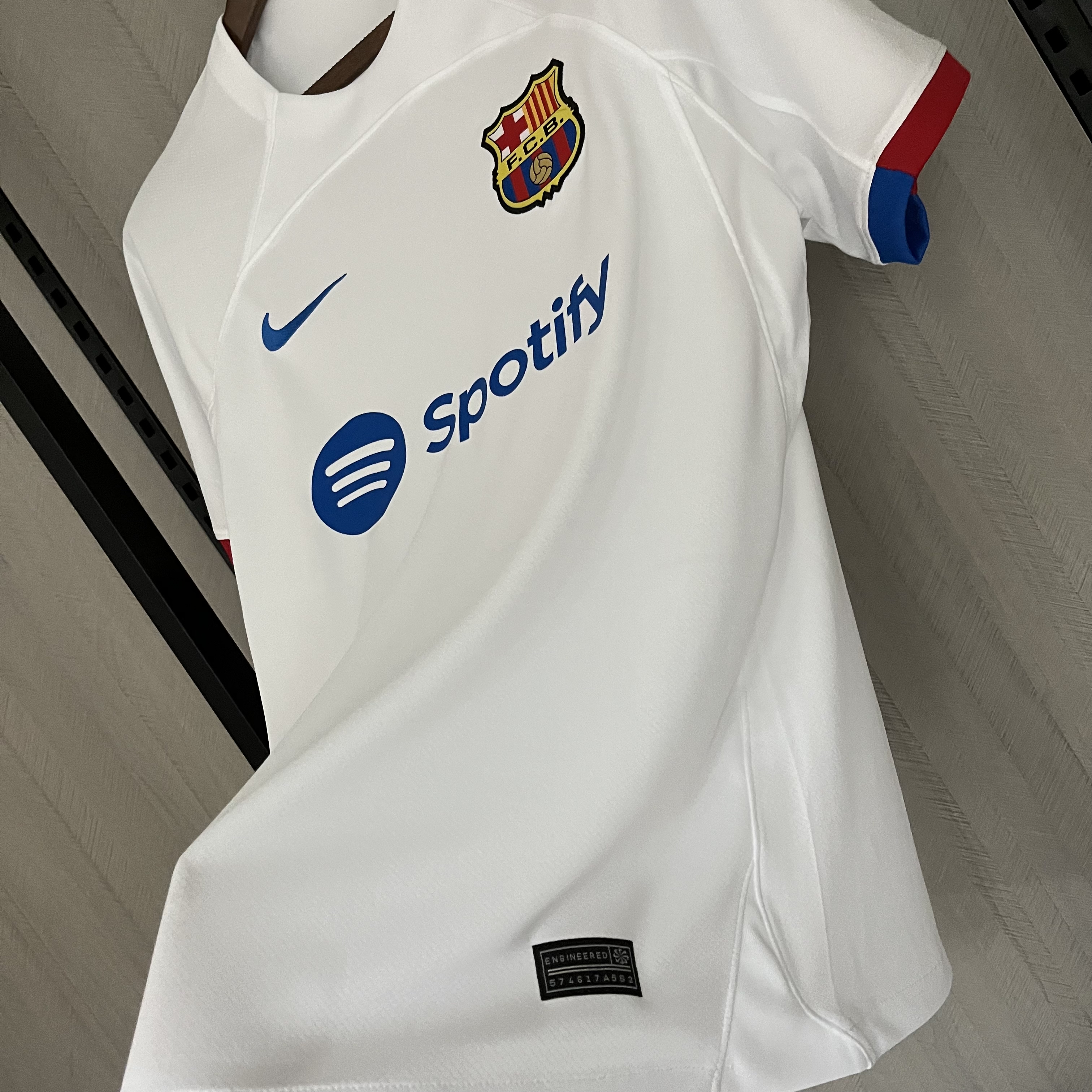 Camisola alternativa Barcelona 23/24 - Versão Adepto 9