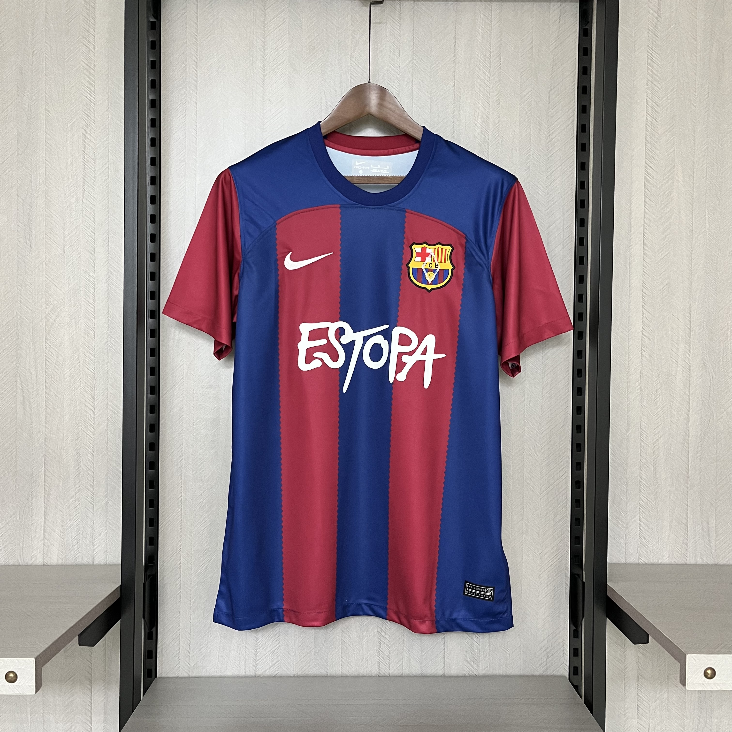 Camisola Principal Barcelona X Estopa 23/24 - Versão Adepto 1