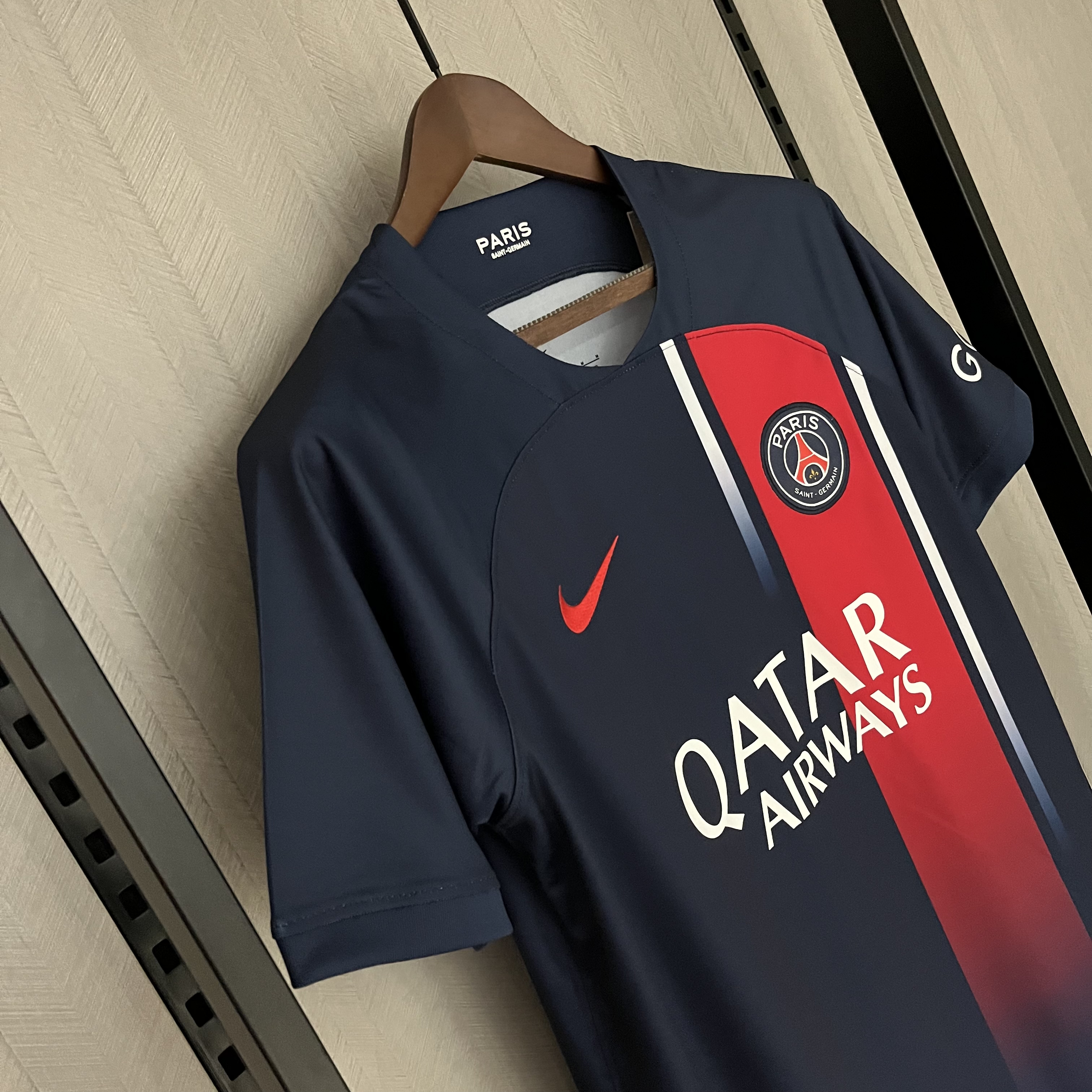 Camisola principal PSG 23/24 - Versão Adepto 9