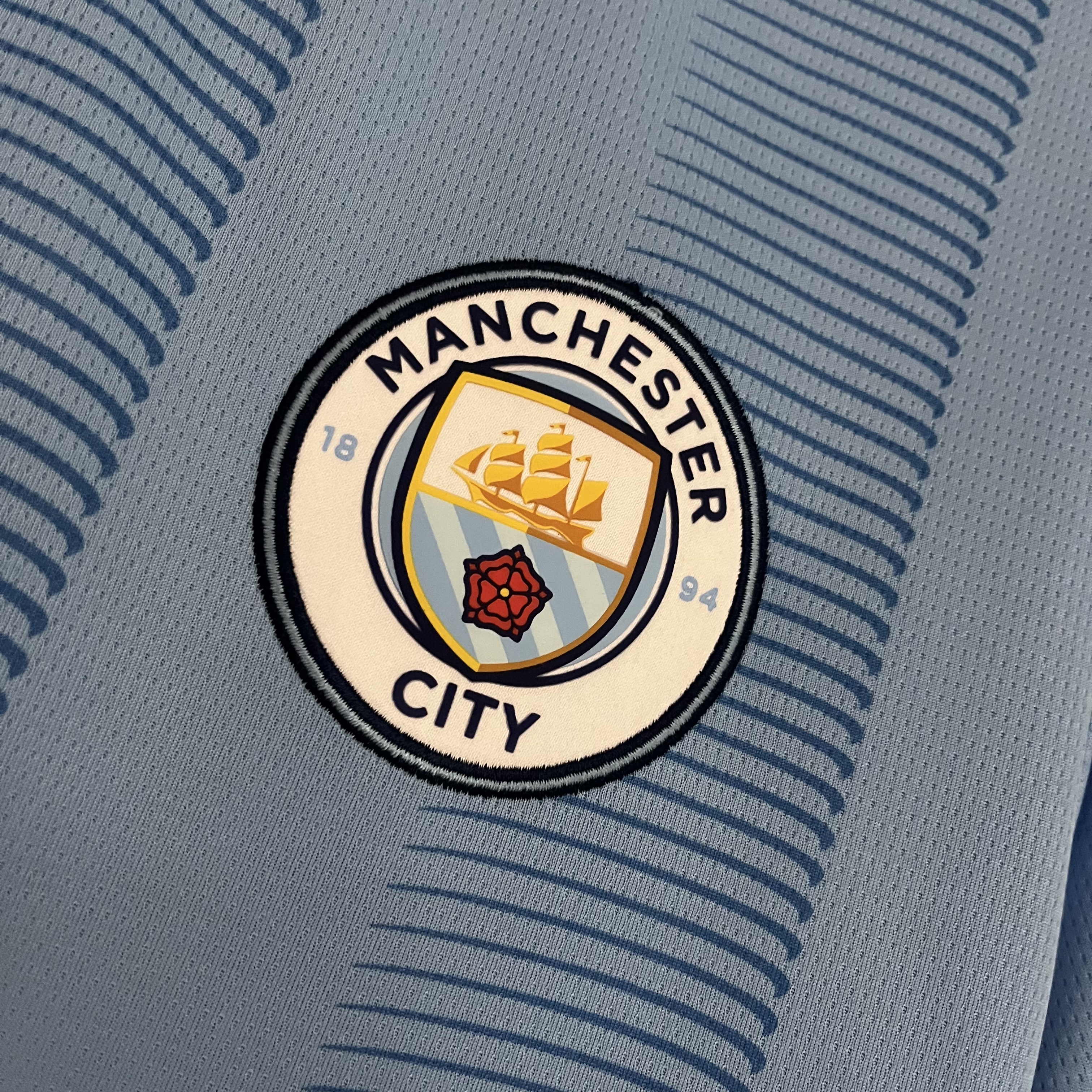 Camisola Principal Man City 23/24 - Versão Adepto 3
