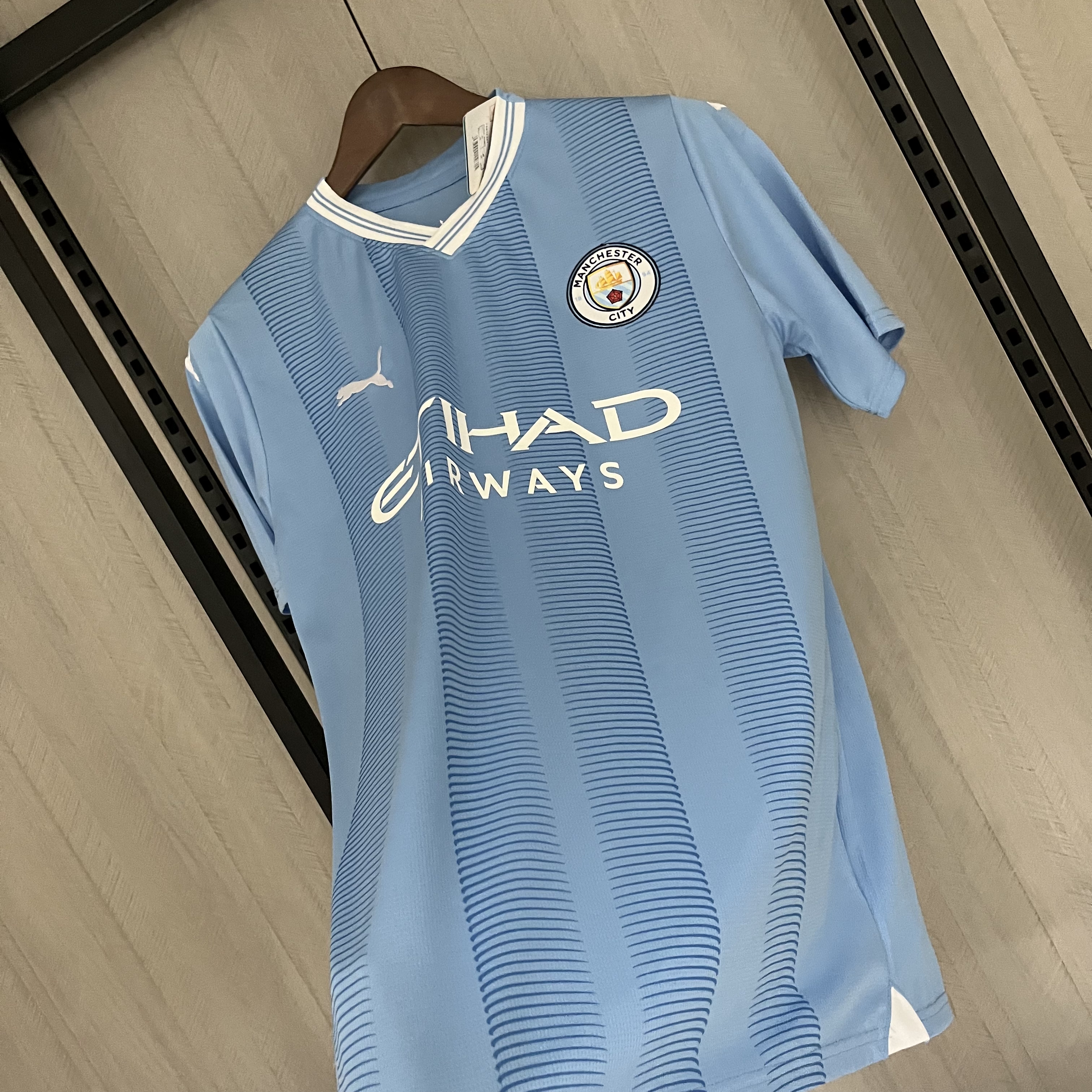 Camisola Principal Man City 23/24 - Versão Adepto 9