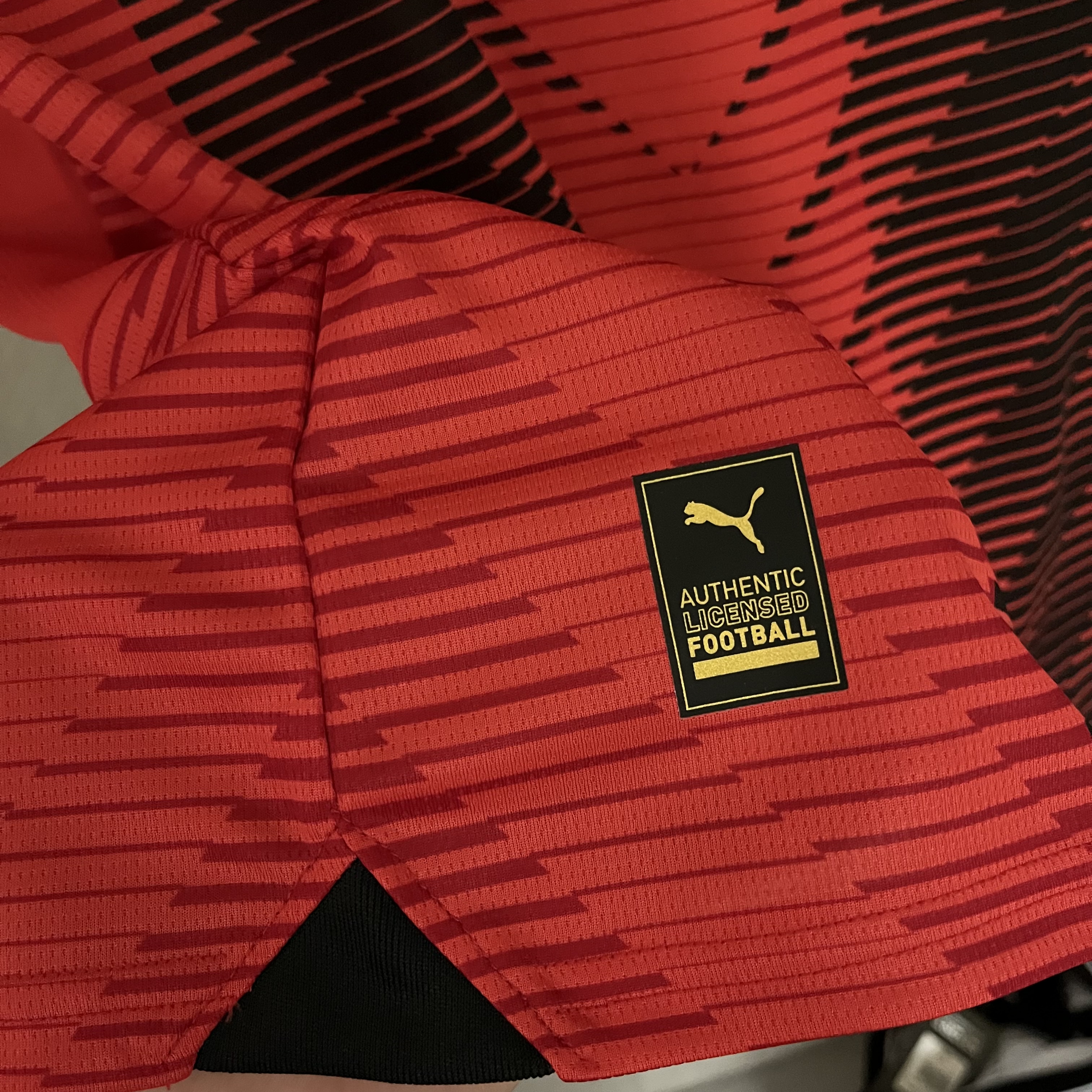 Camisola Principal AC Milan 23/24 - Versão adepto 12