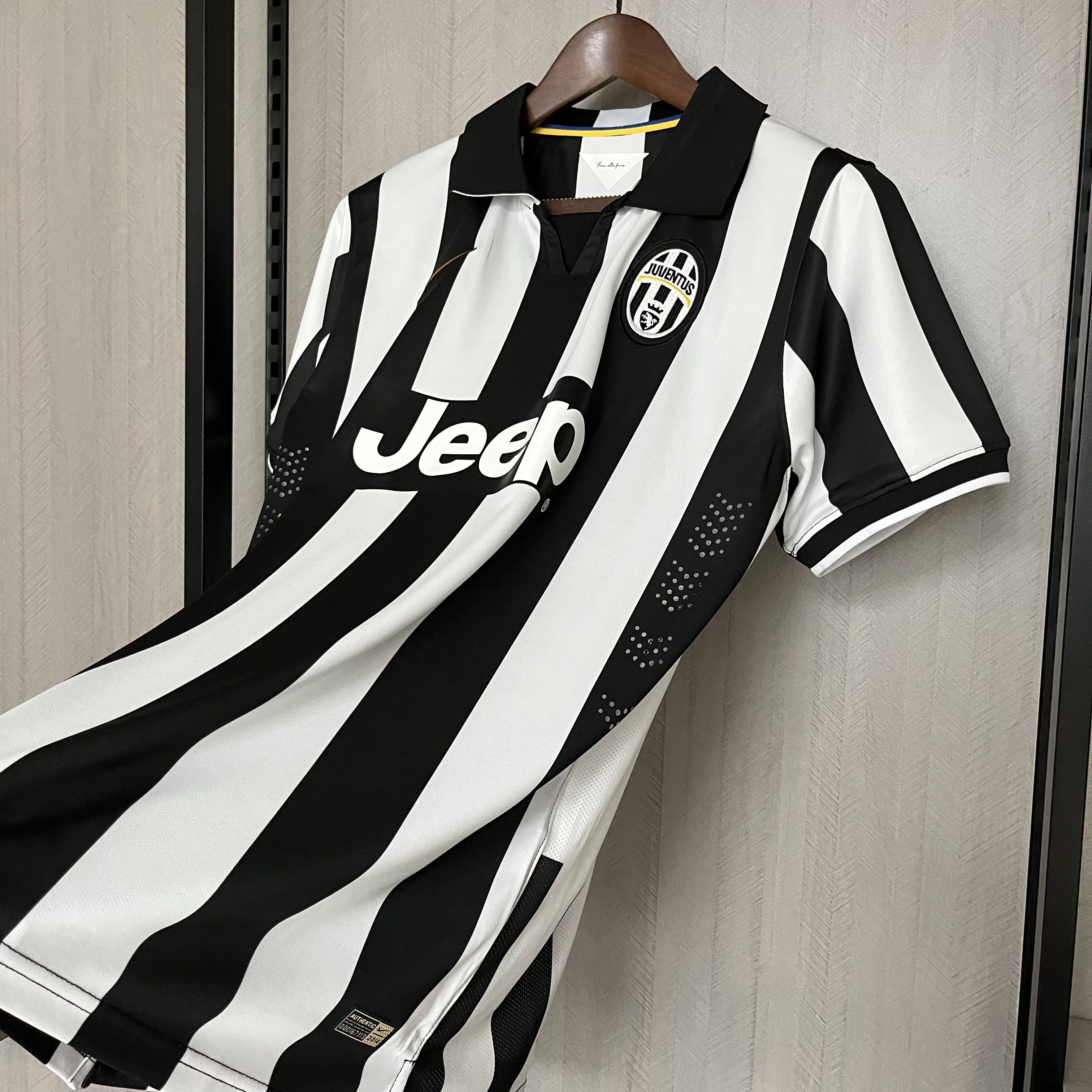 Camisola Principal Juventus 2014/2015 - Versão adepto 8