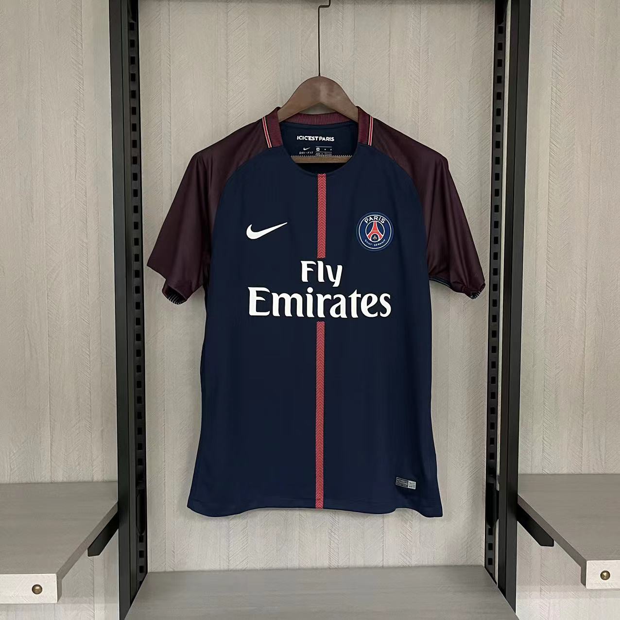 Camisola principal PSG 2017/2018 - Versão adepto 1