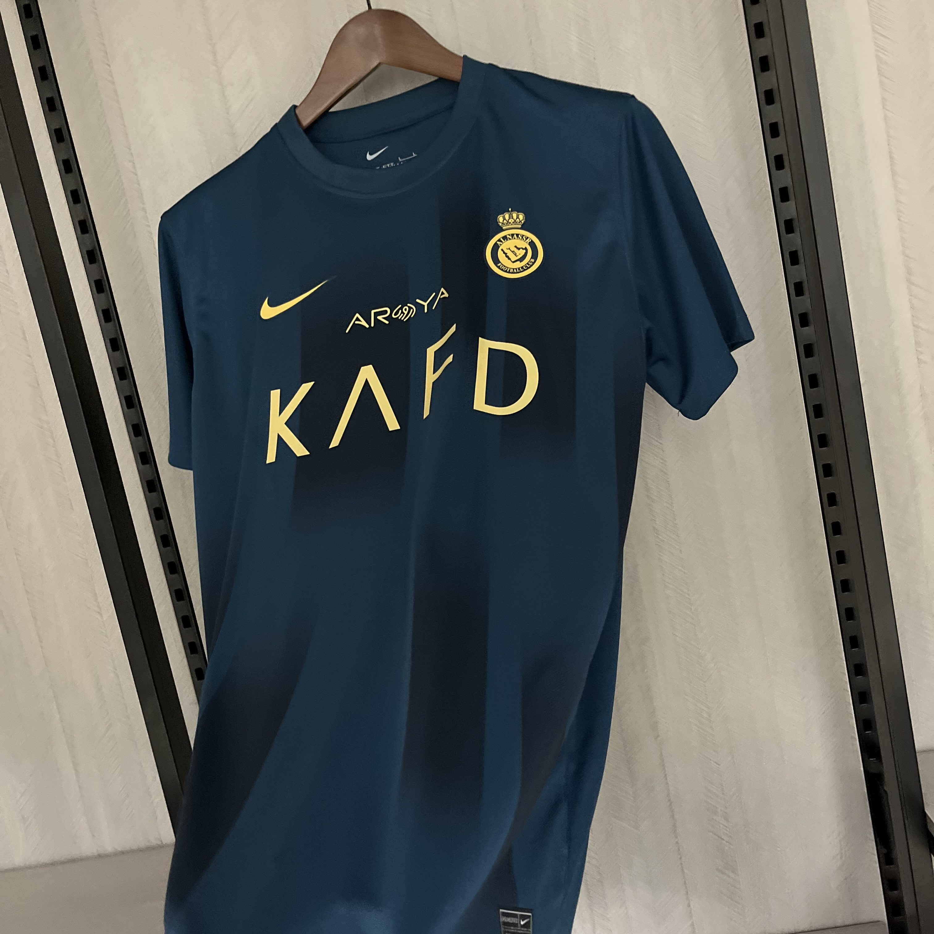 Camisola alternativa Al-Nassr 23/24 - Versão adepto 11