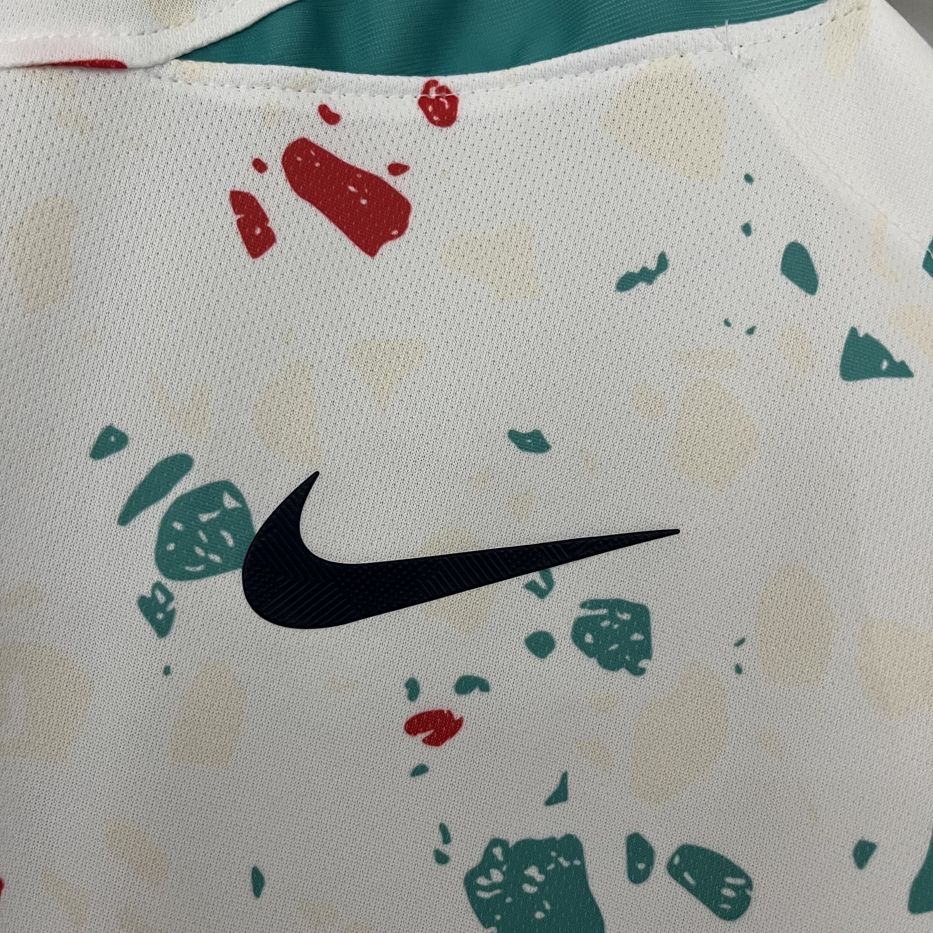 Camisola alternativa Portugal 2023 coleção Navegadoras - Versão feminina 5