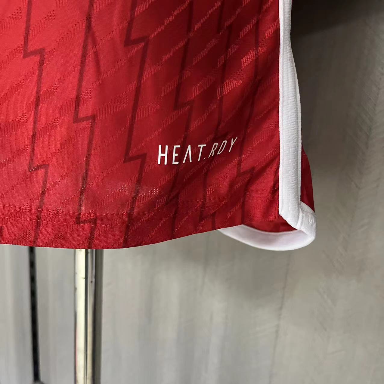 Camisola principal Arsenal 23/24 - Versão jogador 10