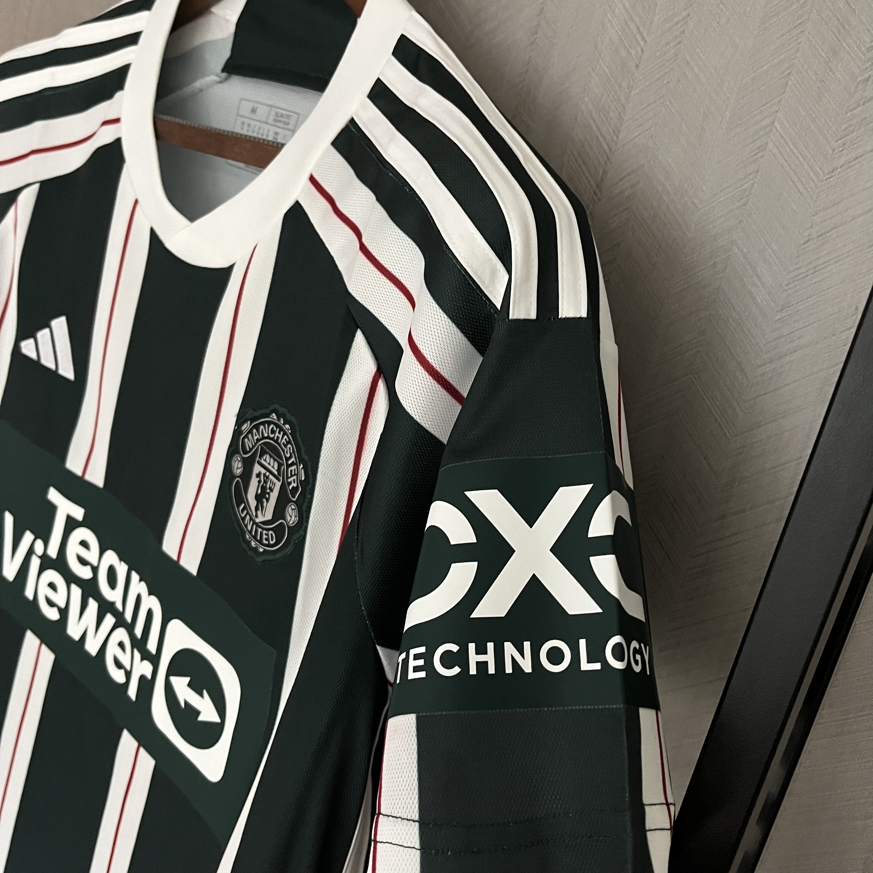 Camisola alternativa Man United 23/24 - Versão Adepto 9