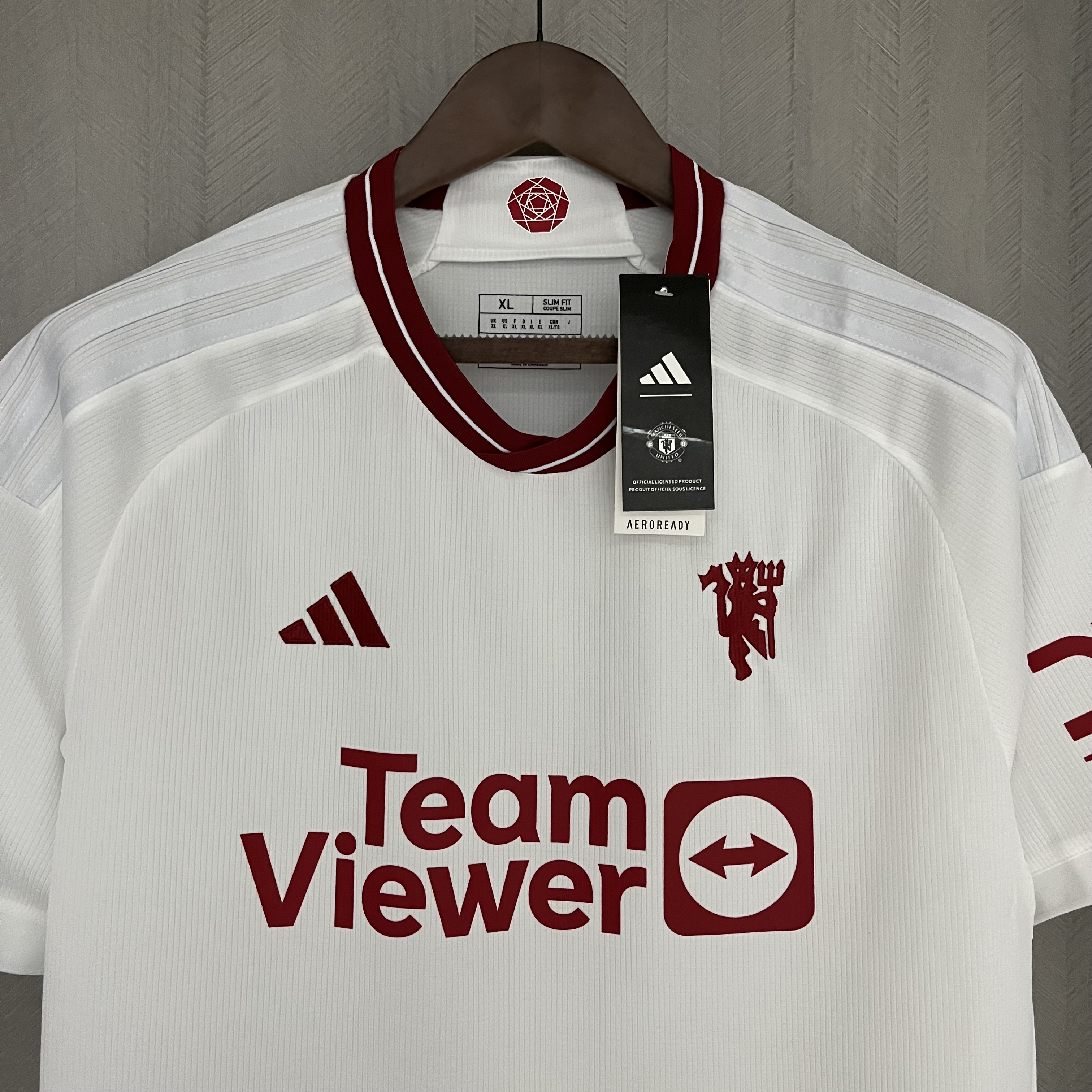 3ª Camisola Man United 23/24 - Versão Adepto 8