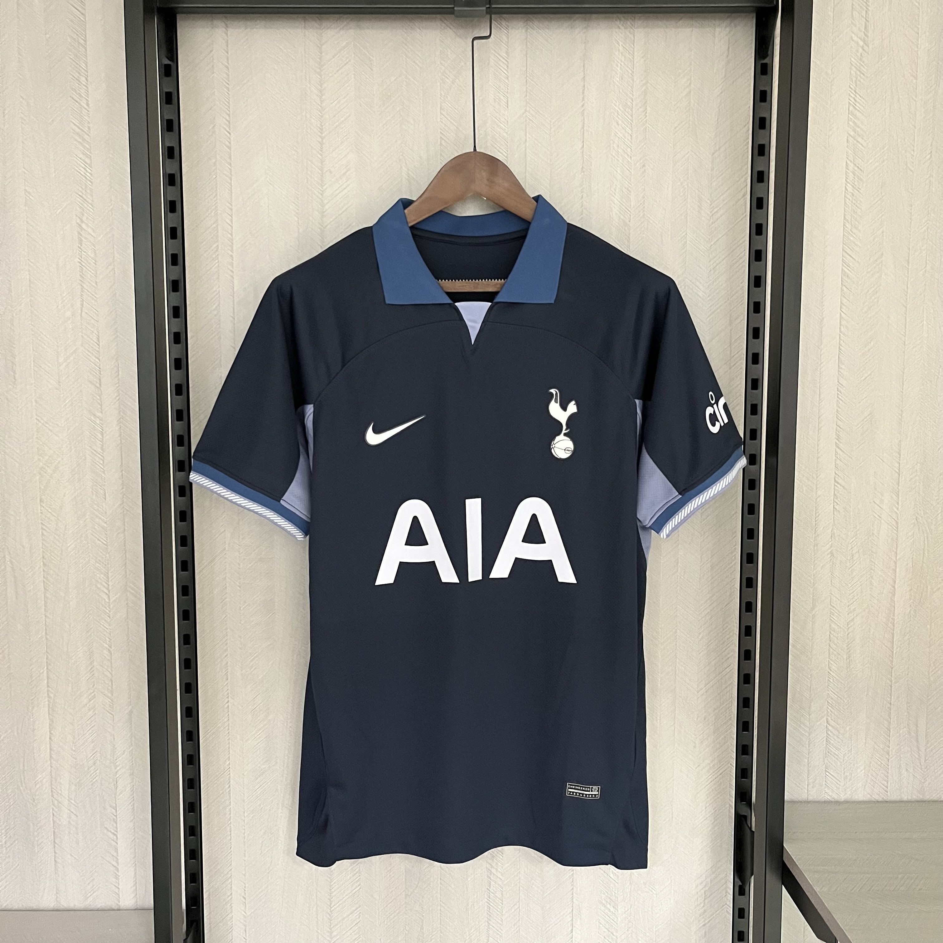 Camisola alternativa Tottenham 23/24 - Versão Adepto 1