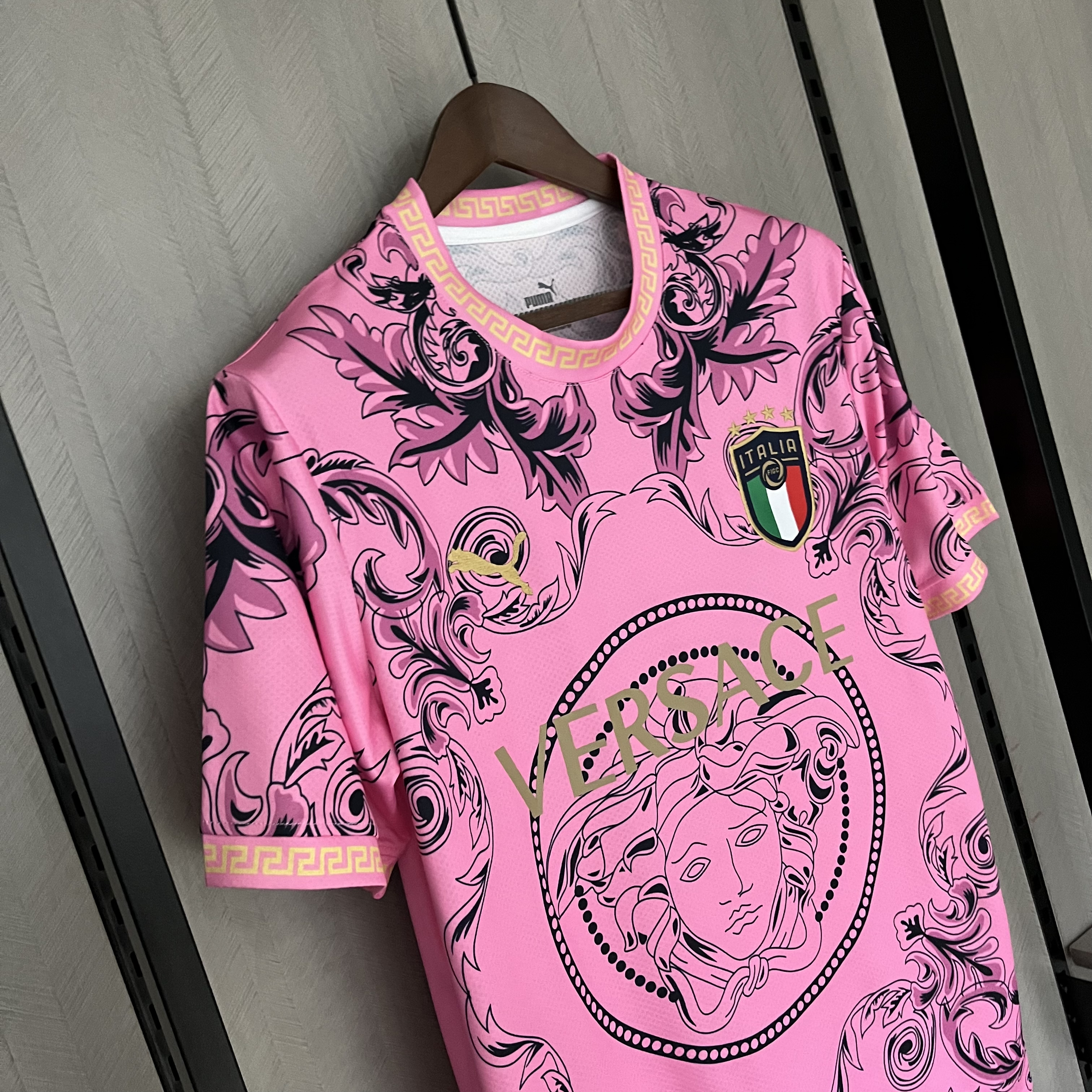 Camisola Itália Edição Especial Versace - Versão adepto 9