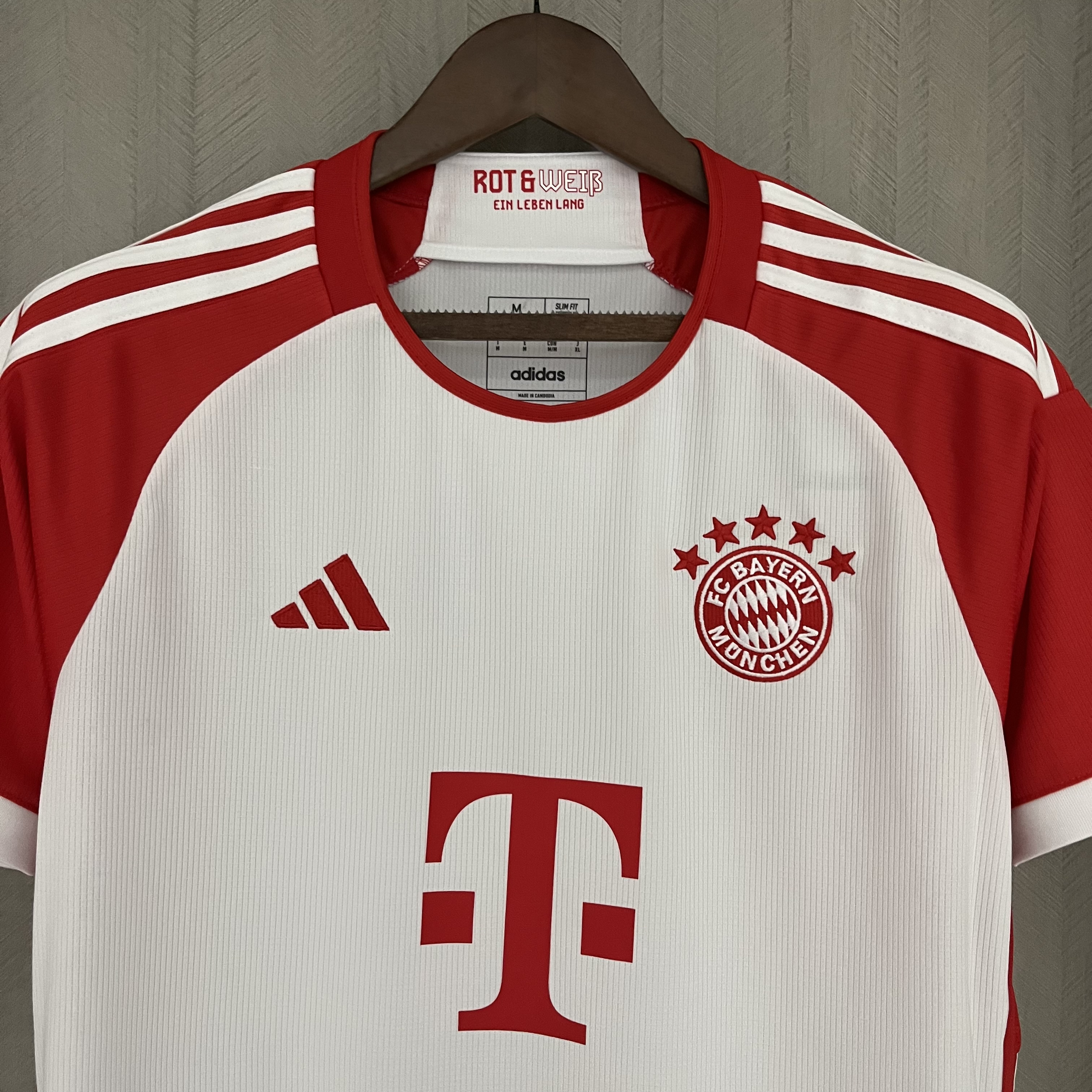 Camisola Principal Bayern Munique 23/24 - Versão adepto 8