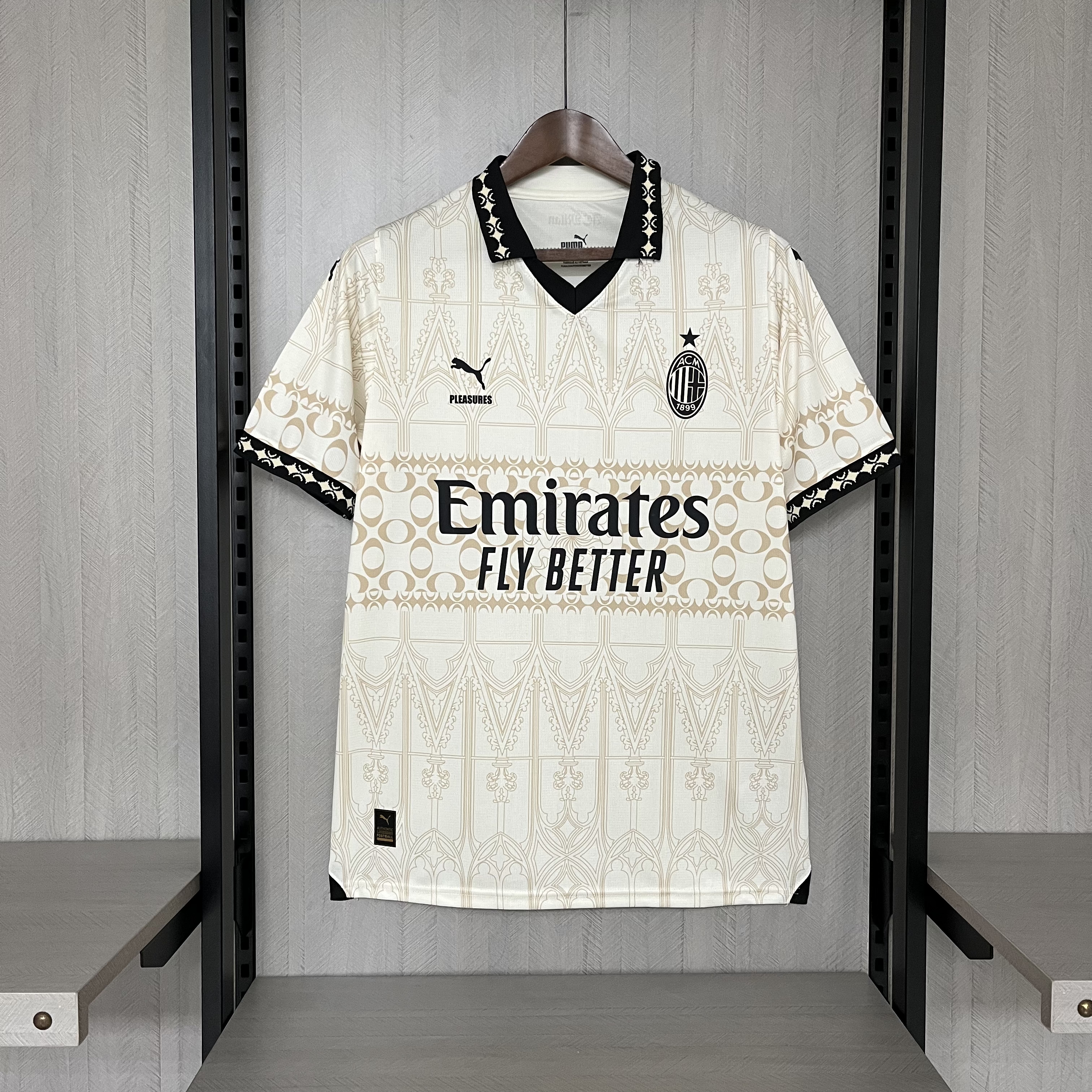 Camisola AC Milan X Pleasures White 23/24 - Versão adepto 1