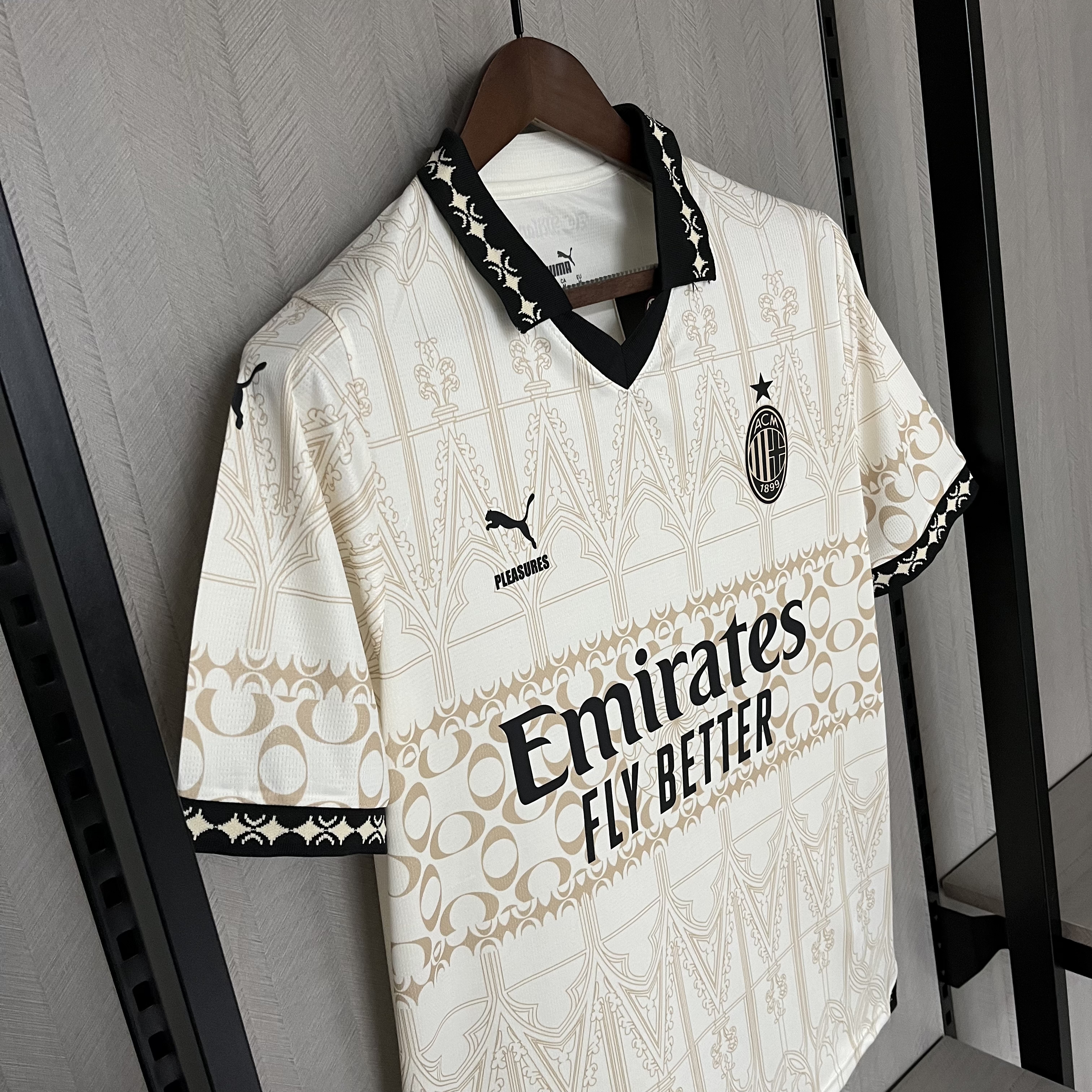 Camisola AC Milan X Pleasures White 23/24 - Versão adepto 9