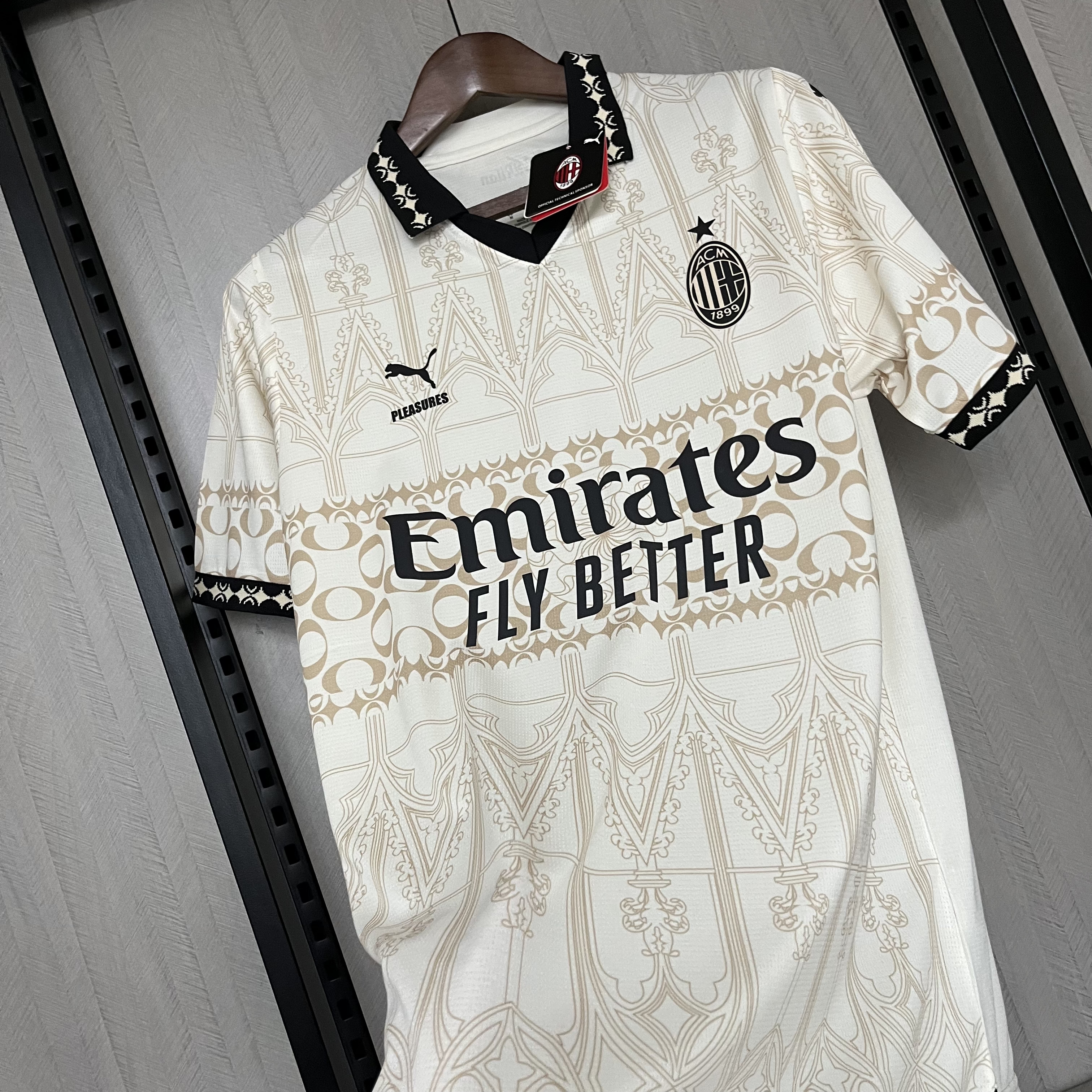 Camisola AC Milan X Pleasures White 23/24 - Versão adepto 10