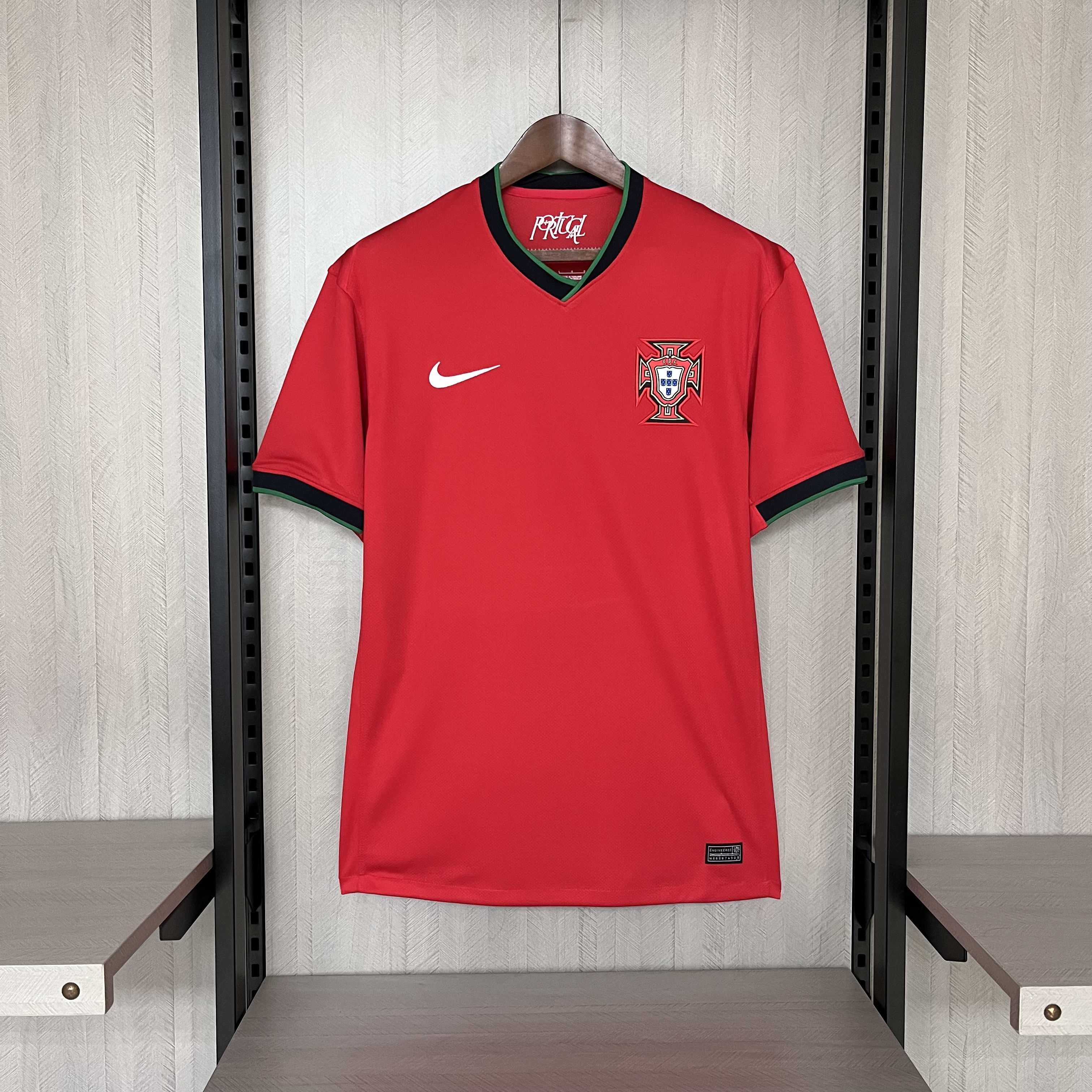 Camisola Principal Portugal Euro 2024 - Versão adepto 1