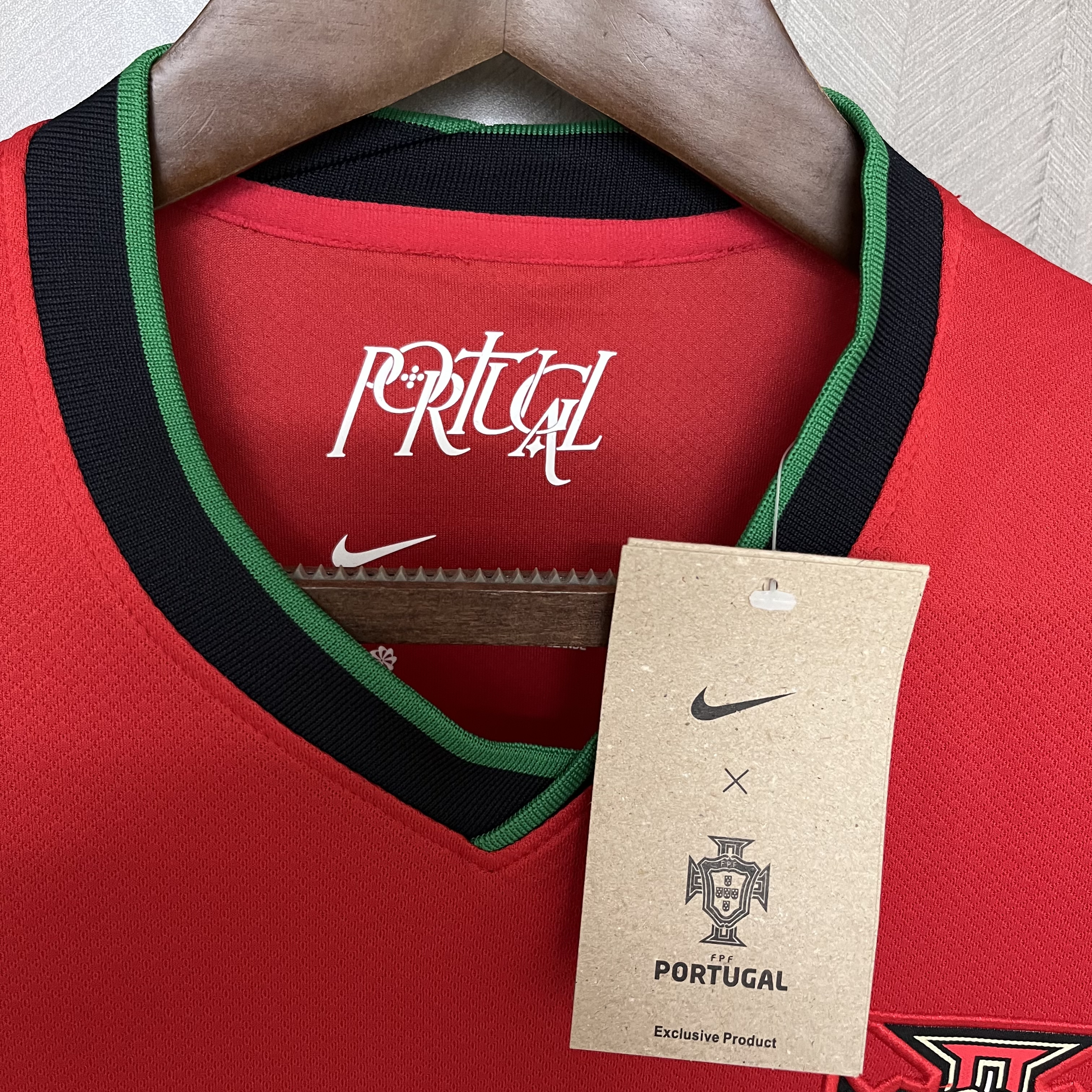 Camisola Principal Portugal Euro 2024 - Versão adepto 7