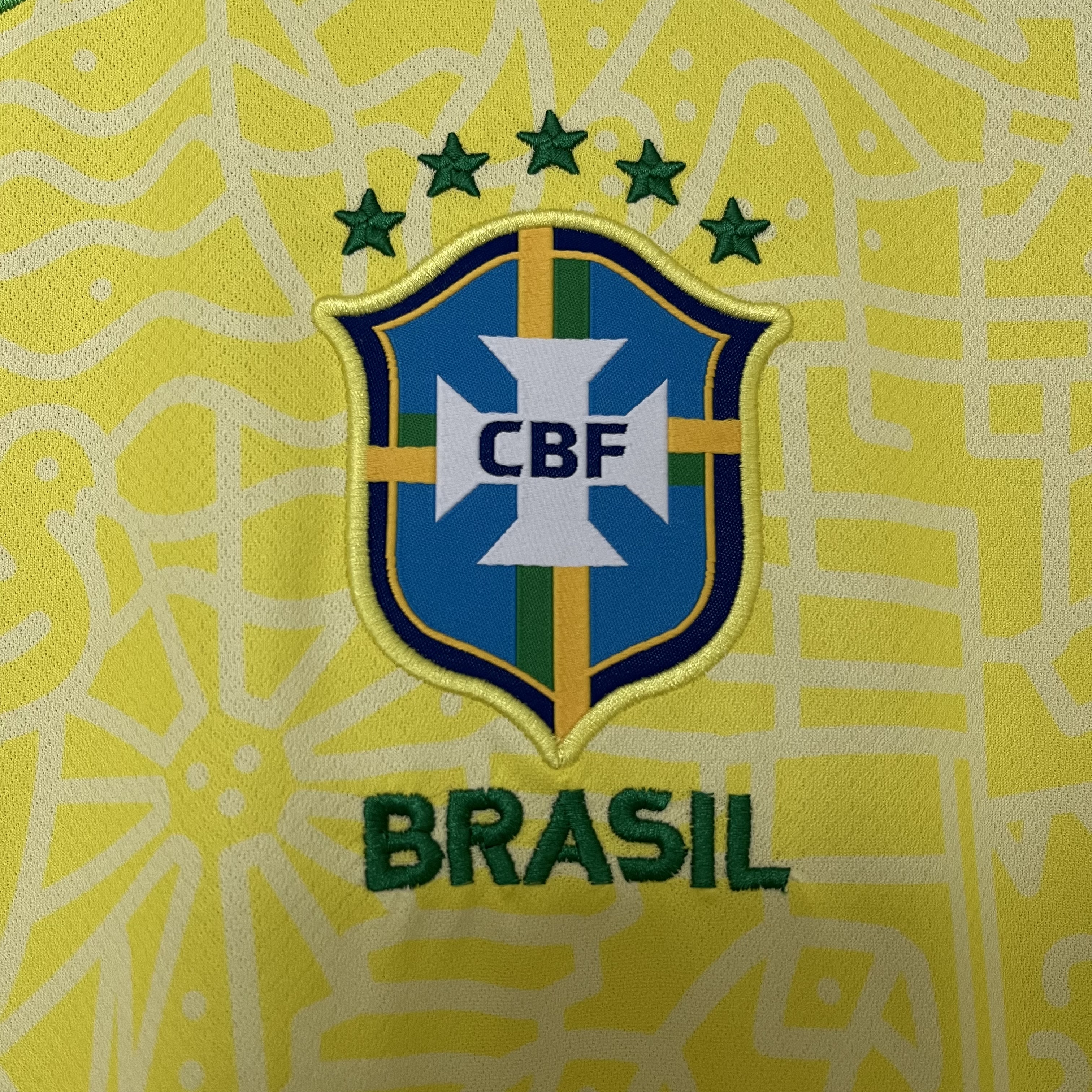 Camisola principal Brasil 2024 Versão adepto 3
