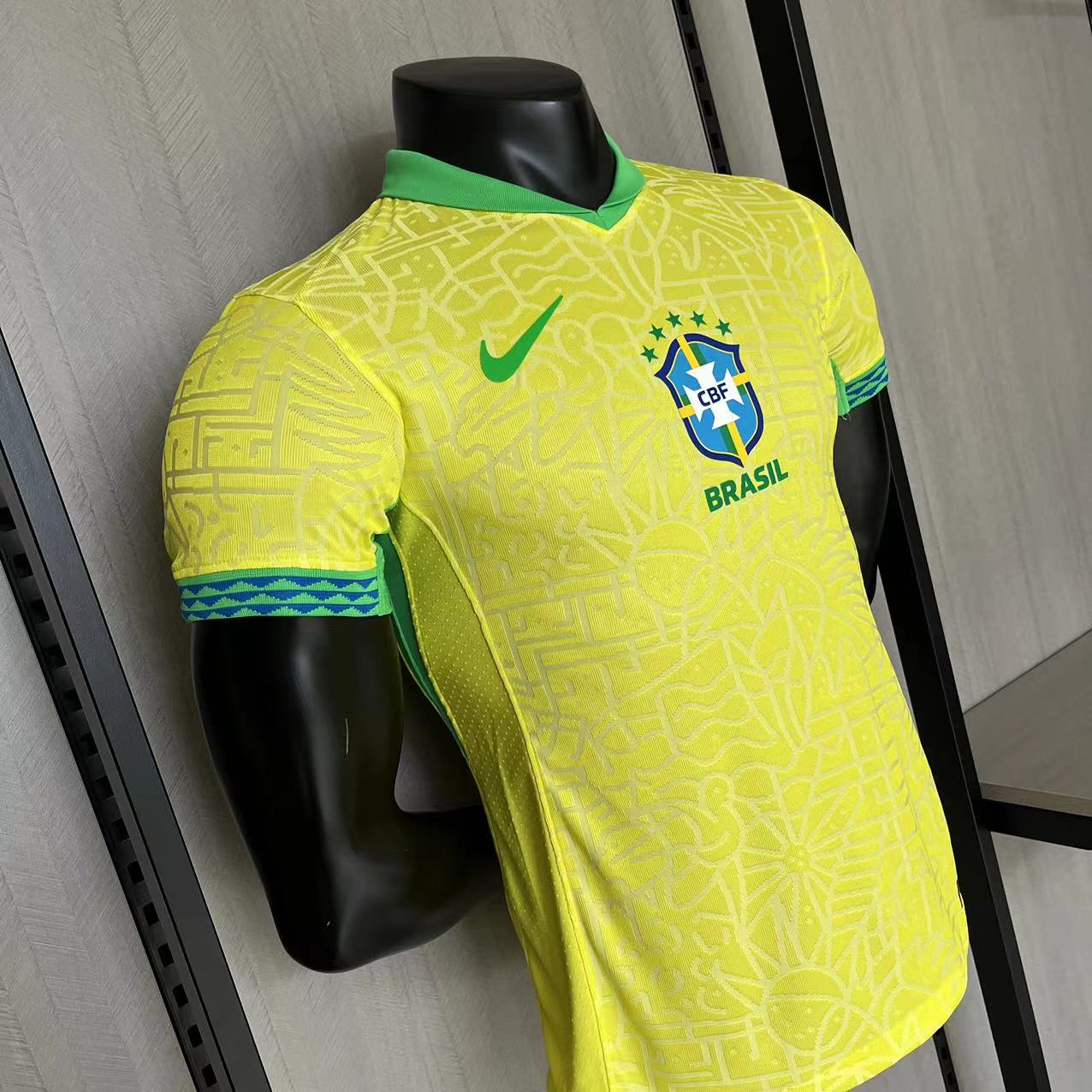 Camisola Principal Brasil 2024 - Versão Jogador 8