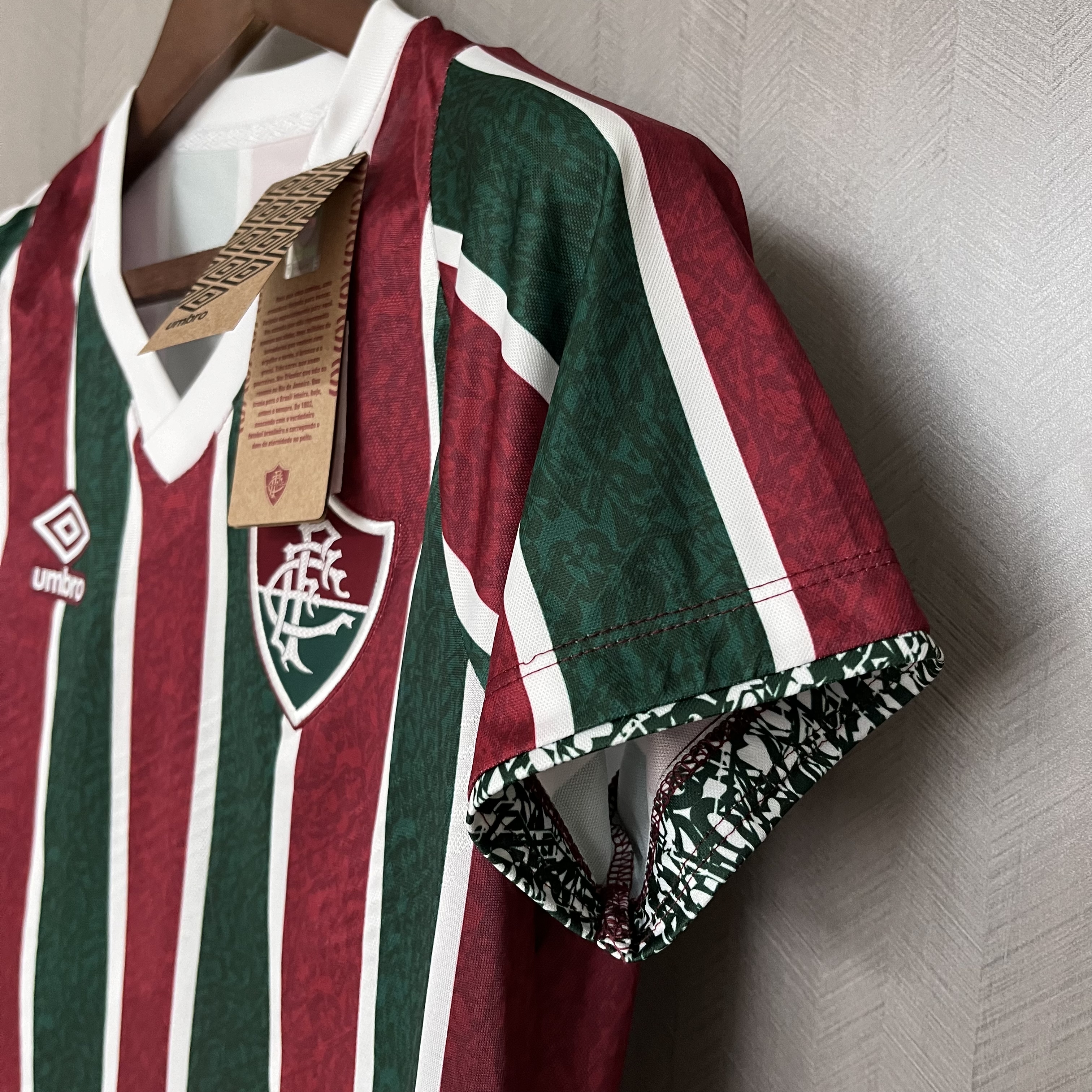Camisola principal Fluminense 24/25 versão feminina 9