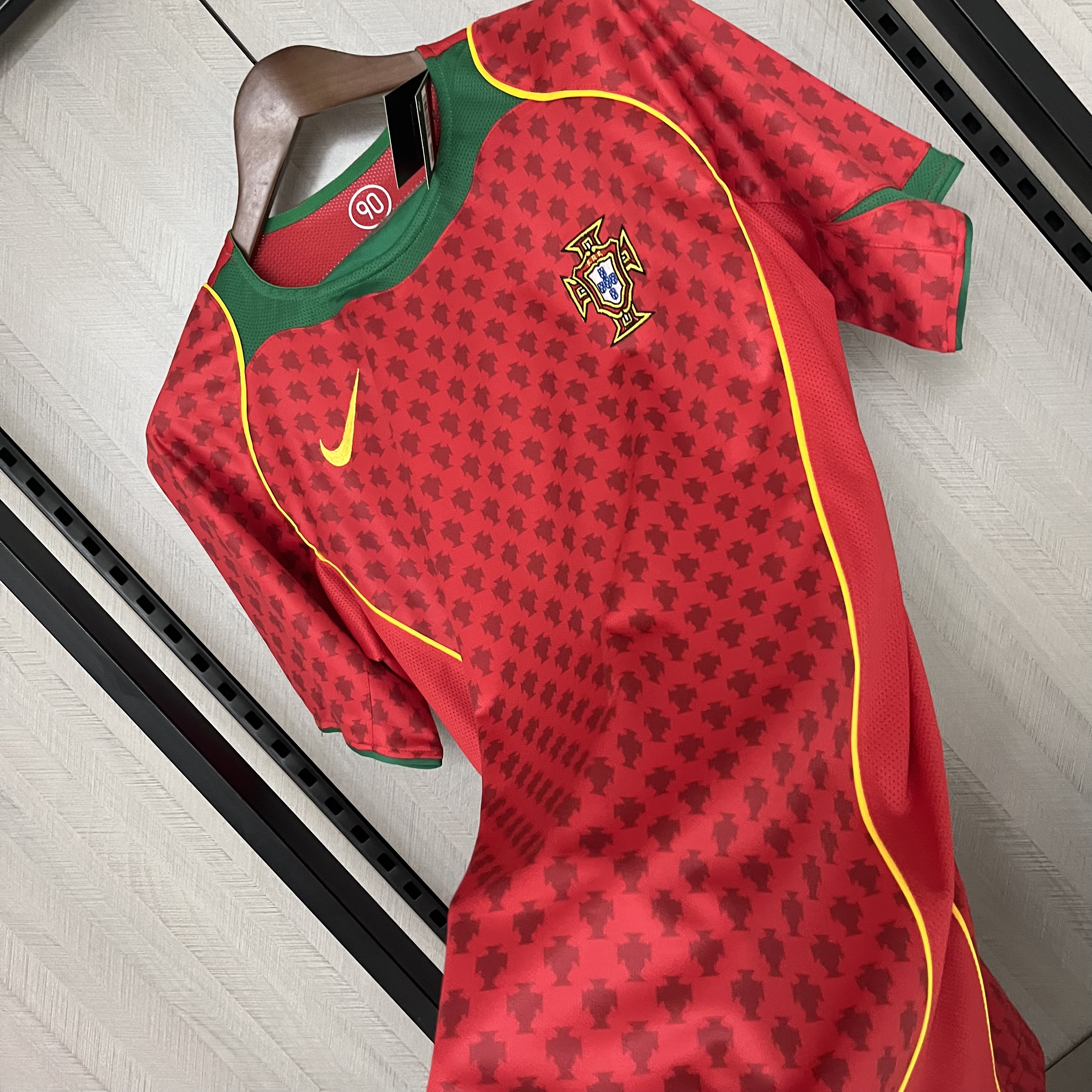 Camisola principal Portugal Final Euro 2004 versao adepto 10