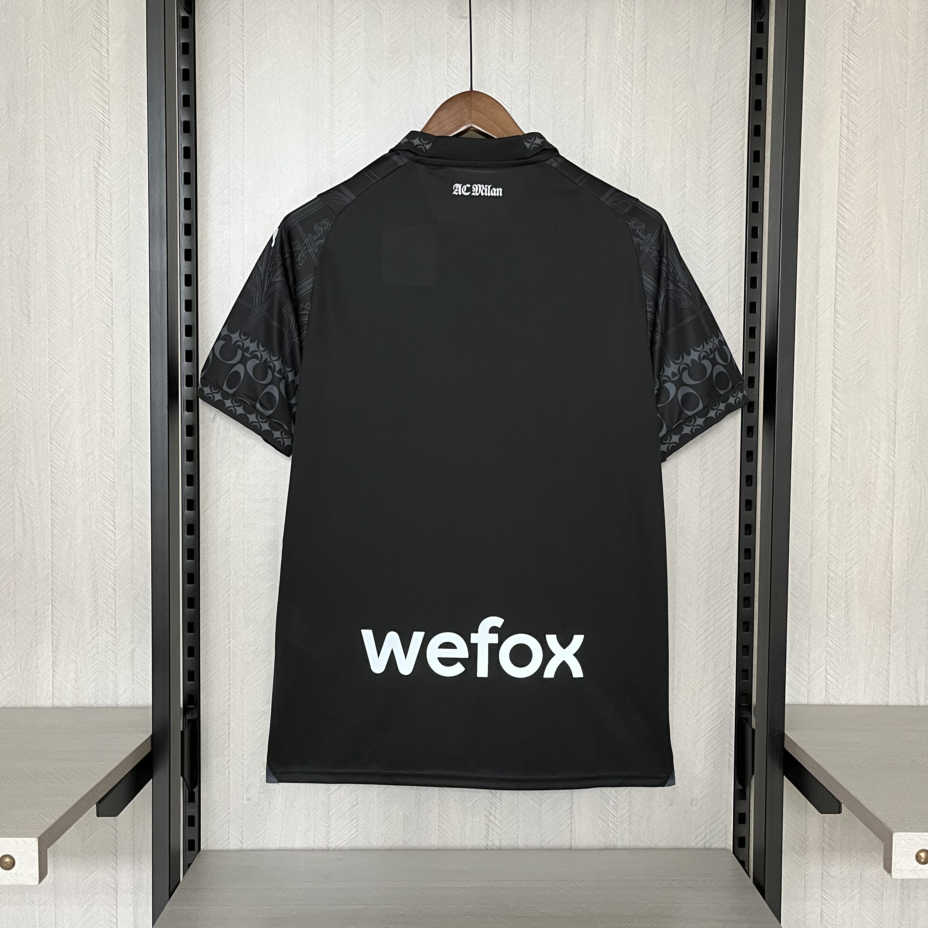 Camisola AC Milan X Pleasures Dark 23/24 - Versão adepto 3