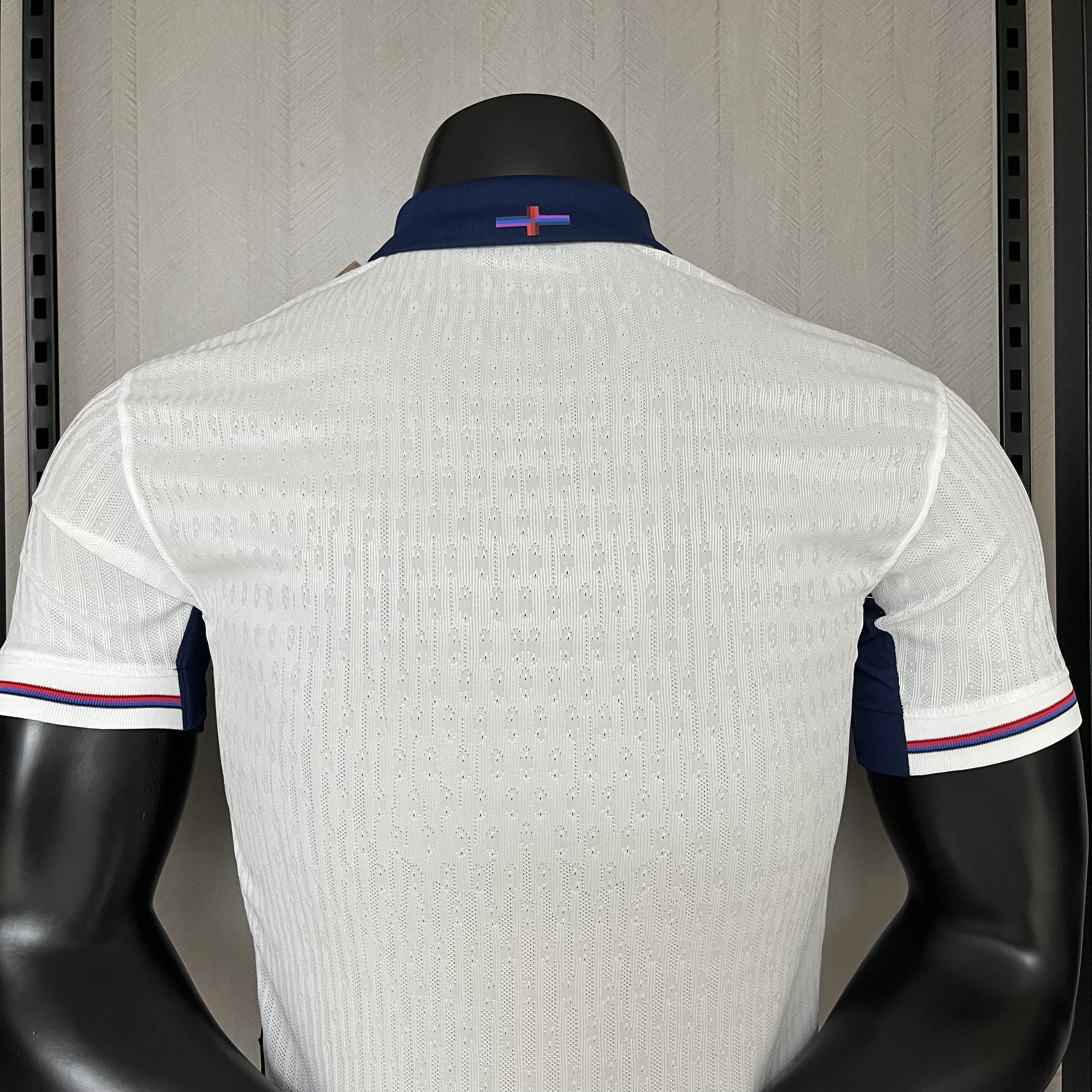 Camisola principal Inglaterra Euro 2024 - Versão Jogador 8