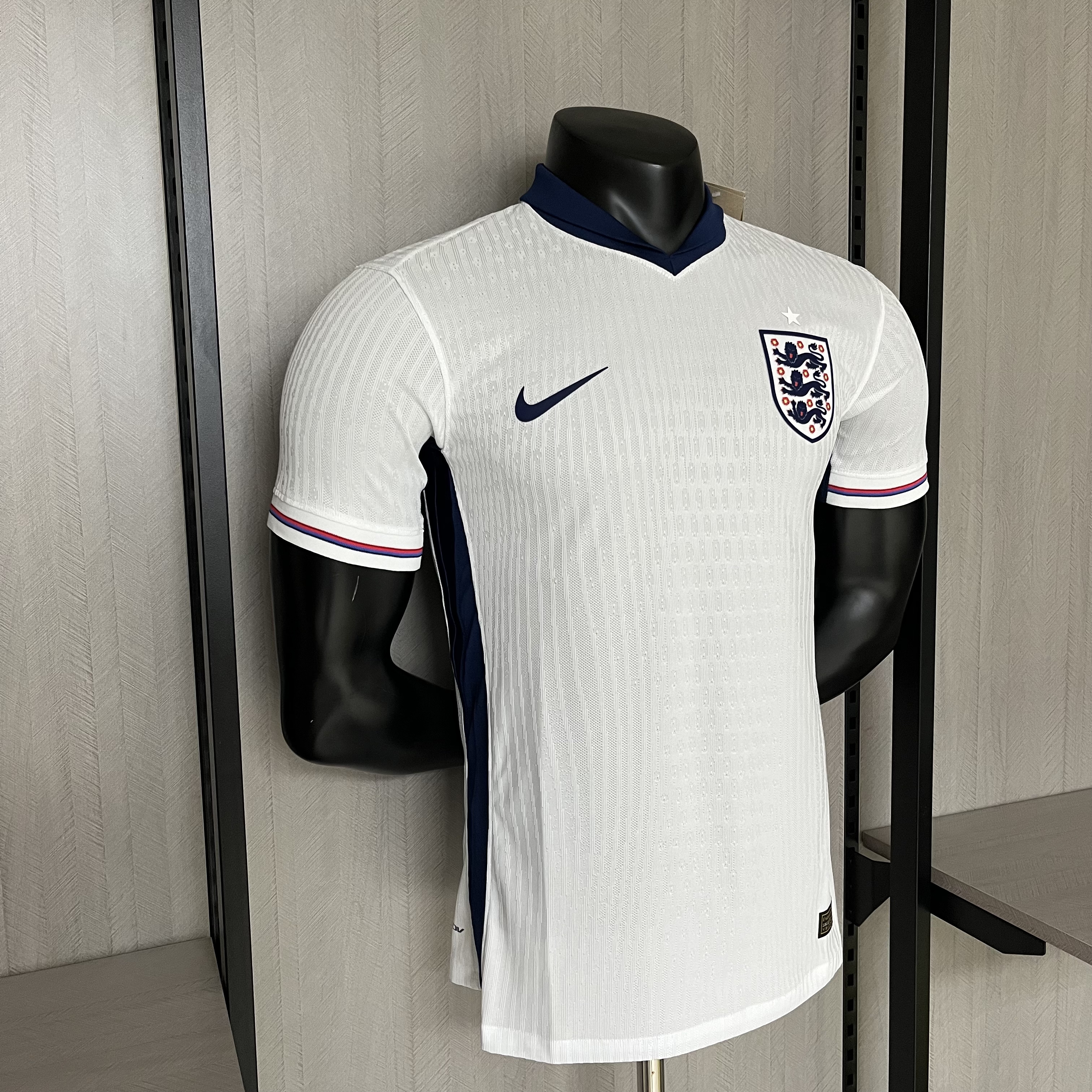 Camisola principal Inglaterra Euro 2024 - Versão Jogador 7