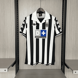 Camisola Principal Juventus 1999/2000 - Versão adepto