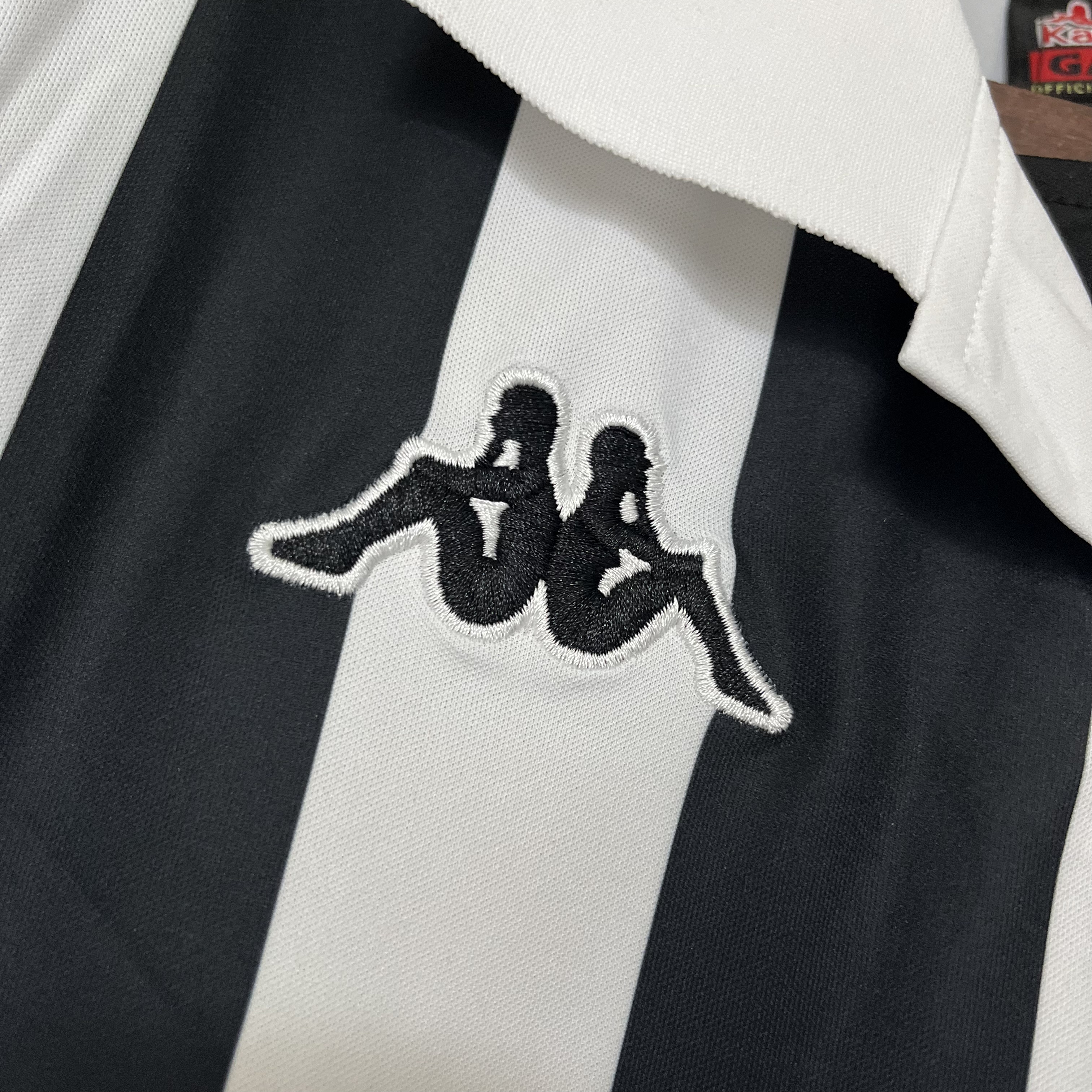 Camisola Principal Juventus 1999/2000 - Versão adepto 6