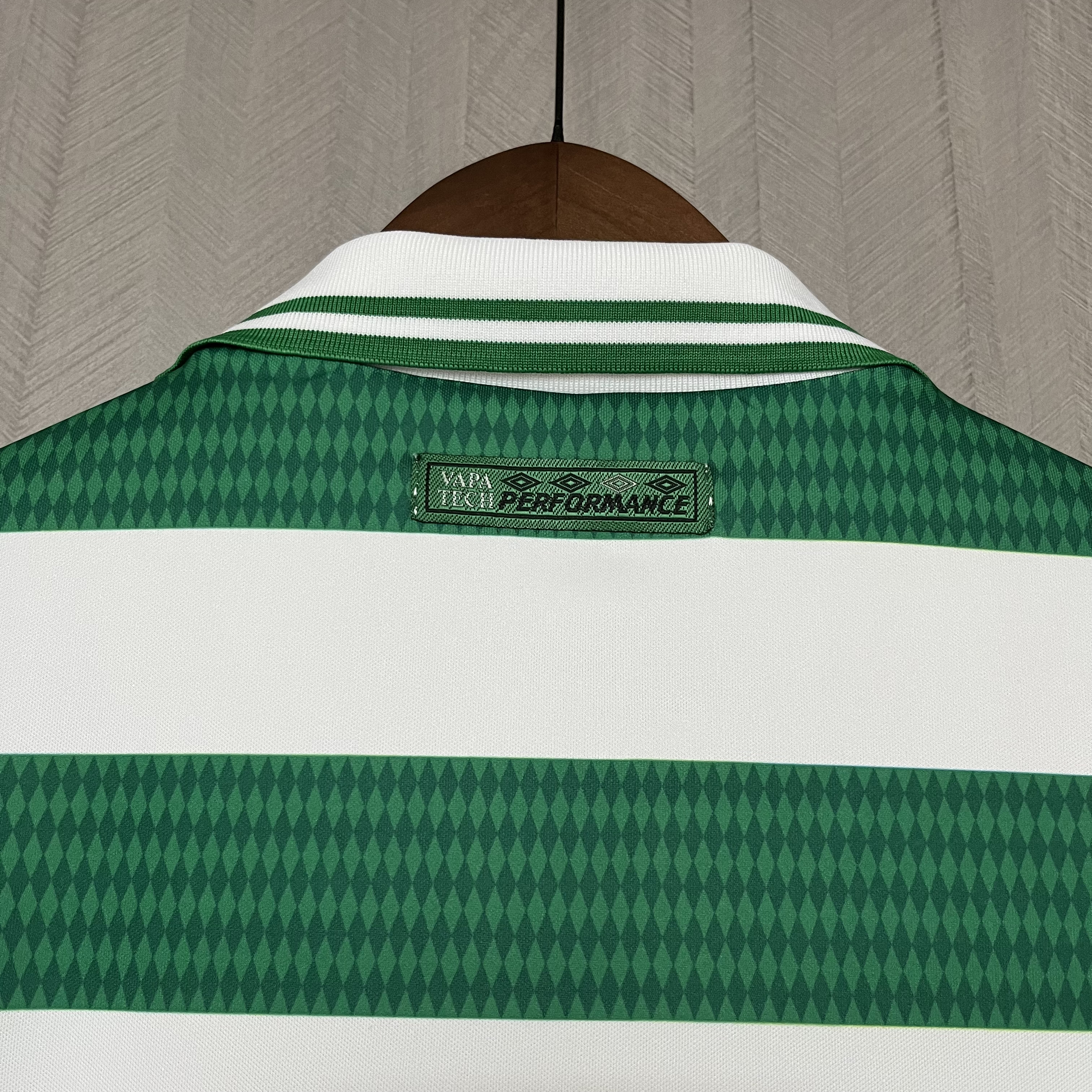 Camisola principal Celtic 98/99 - Versão adepto 7