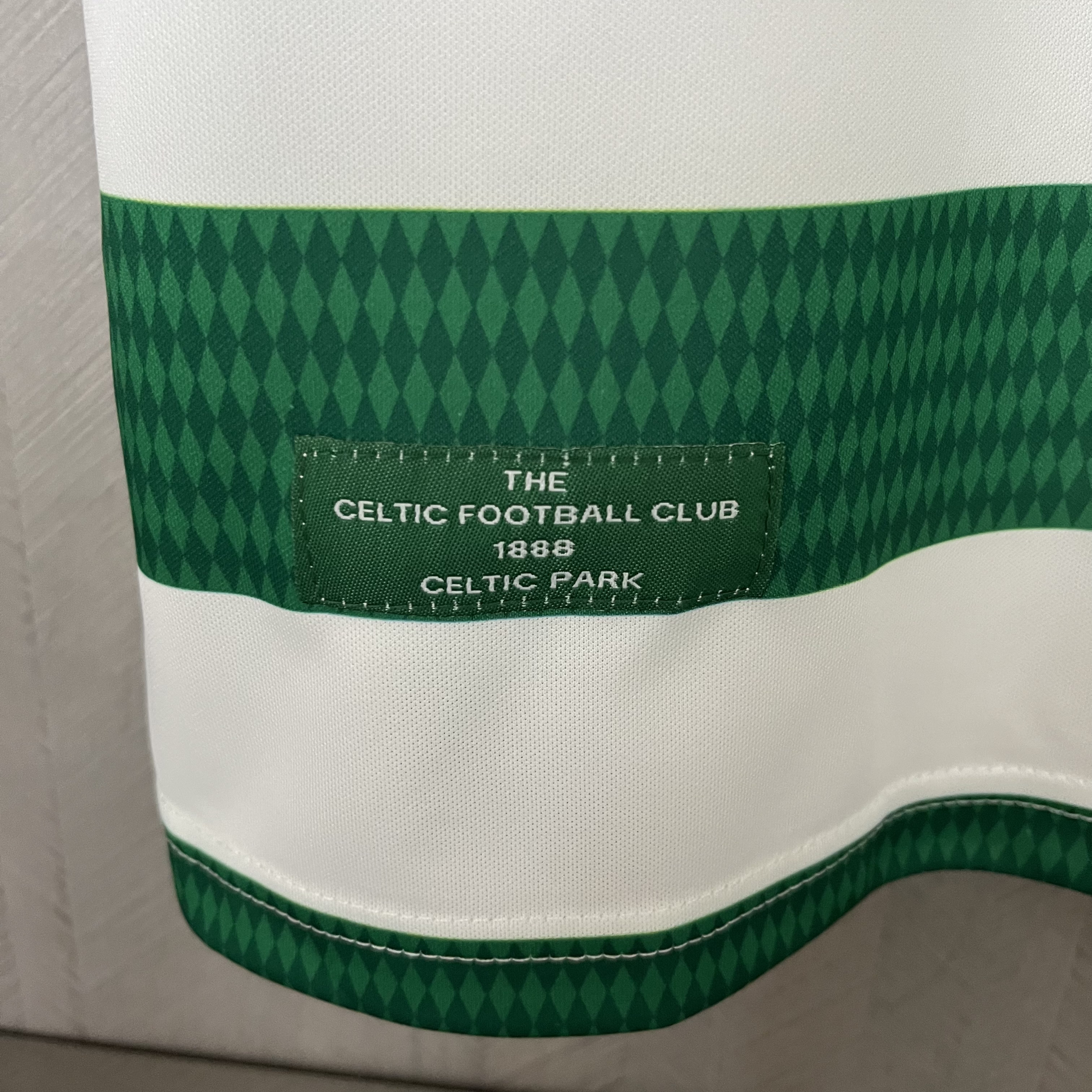 Camisola principal Celtic 98/99 - Versão adepto 9