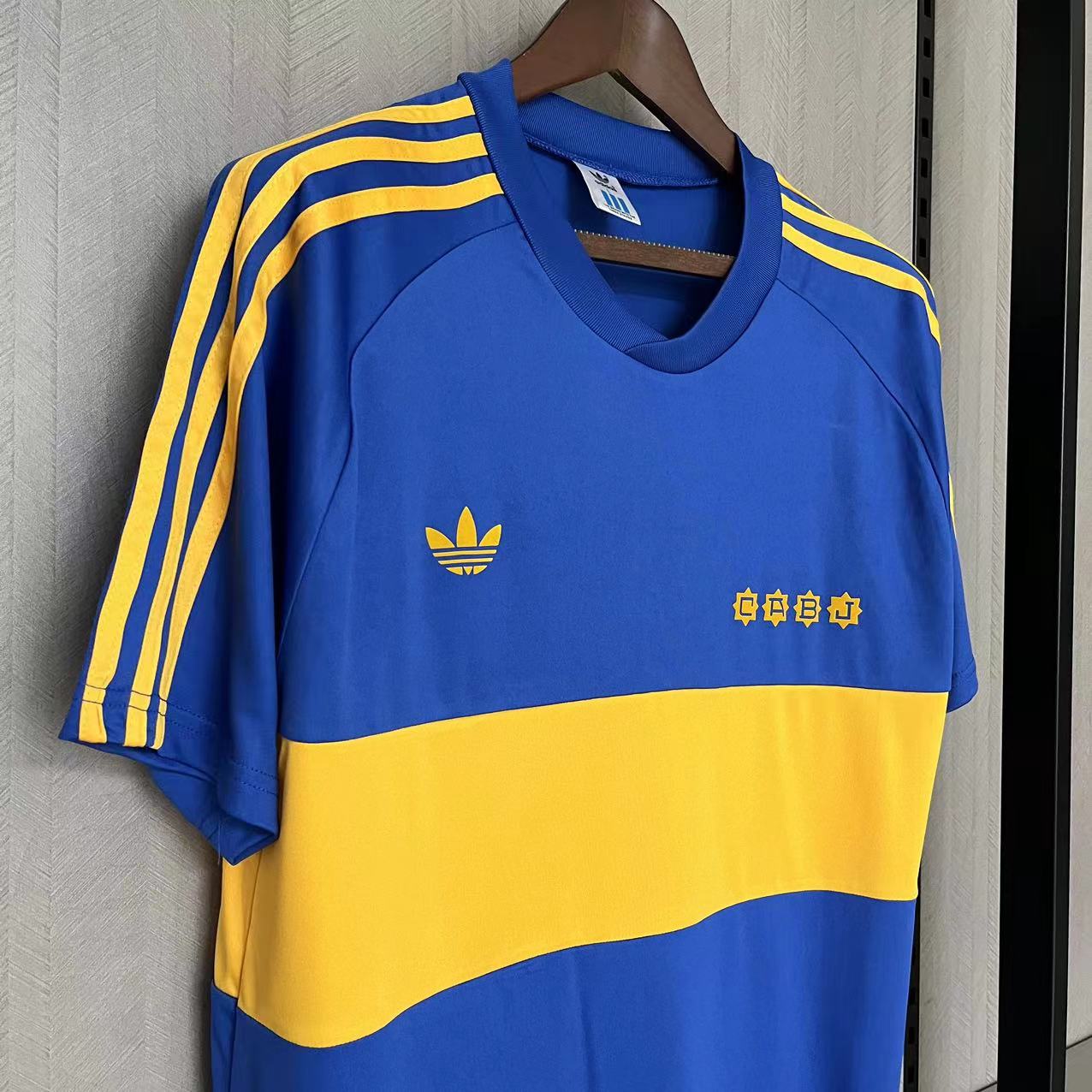 Camisola principal Boca Juniors 81/82 - Versão adepto 8