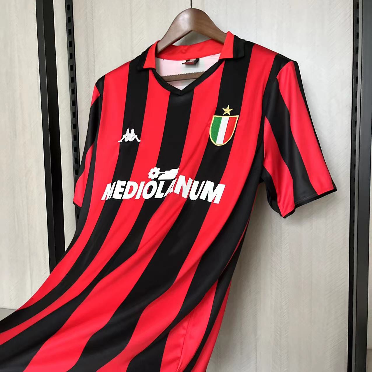 Camisola principal Ac Milan 1988/1989 - Versão adepto 10