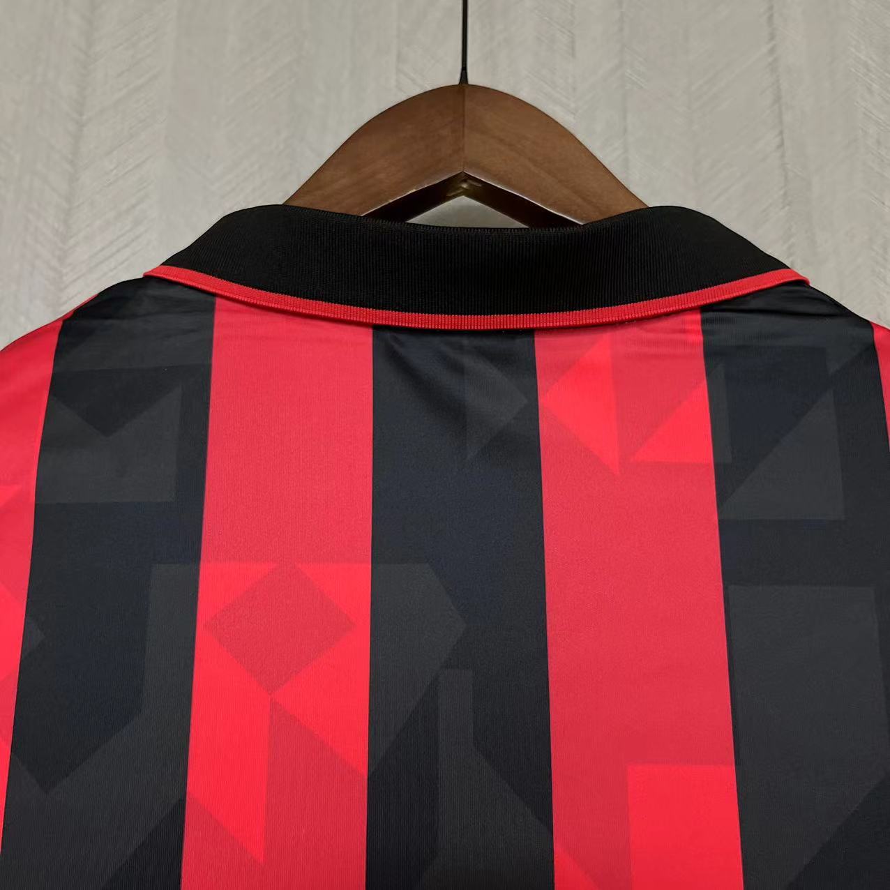 Camisola principal Ac Milan 1993/1994 - Versão adepto 7