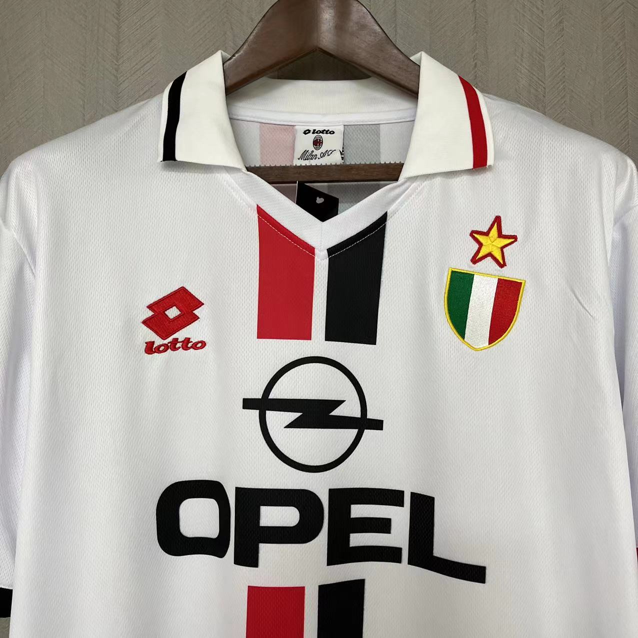 Camisola alternativa Ac Milan 1996/1997 - Versão adepto 5