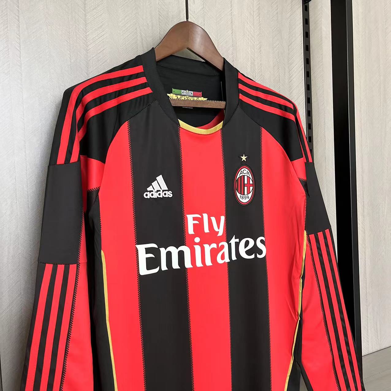 Camisola Principal Ac Milan 2010/2011 - Versão adepto - Manga comprida 8
