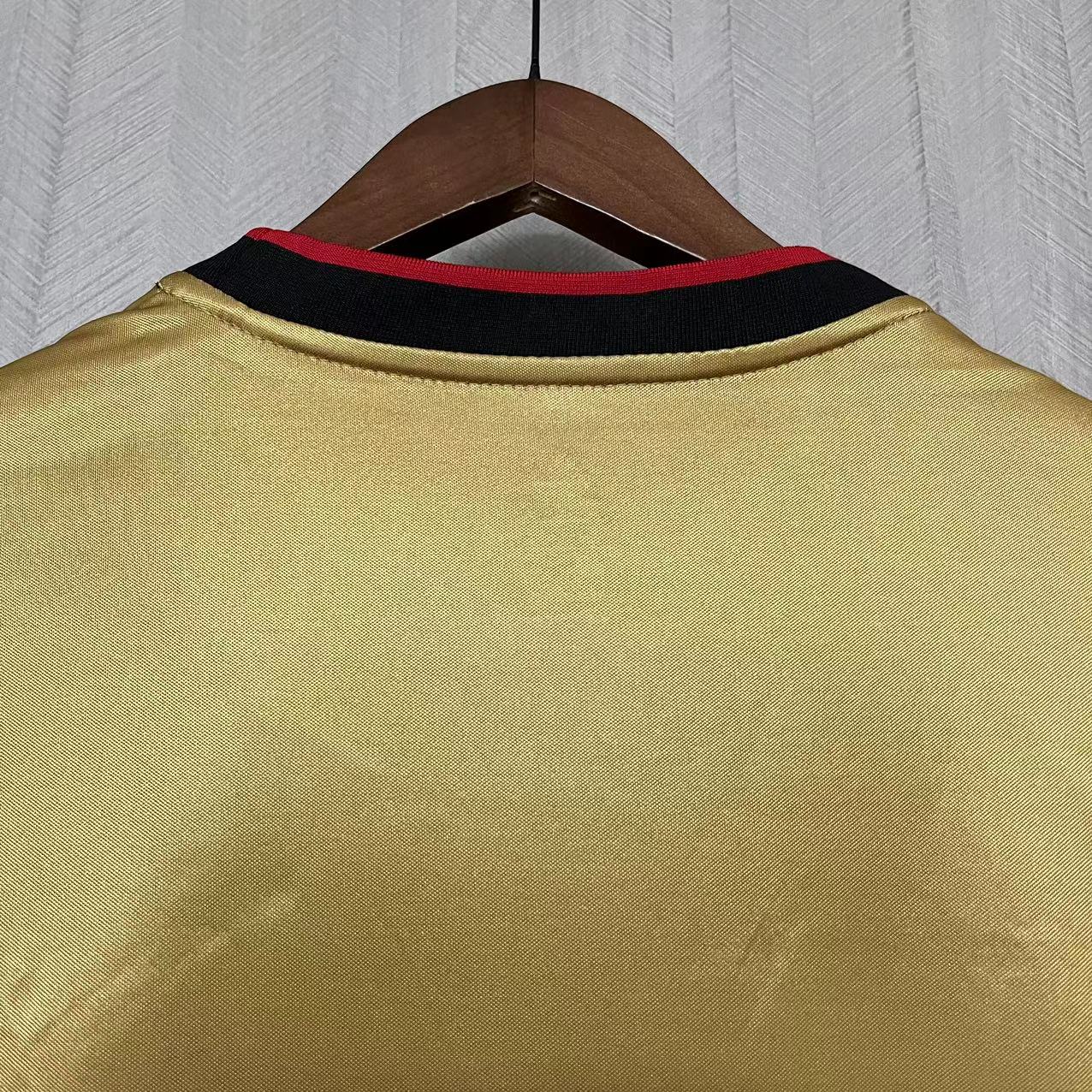 3ª Camisola Ac Milan 2013/2014 - Versão adepto 7