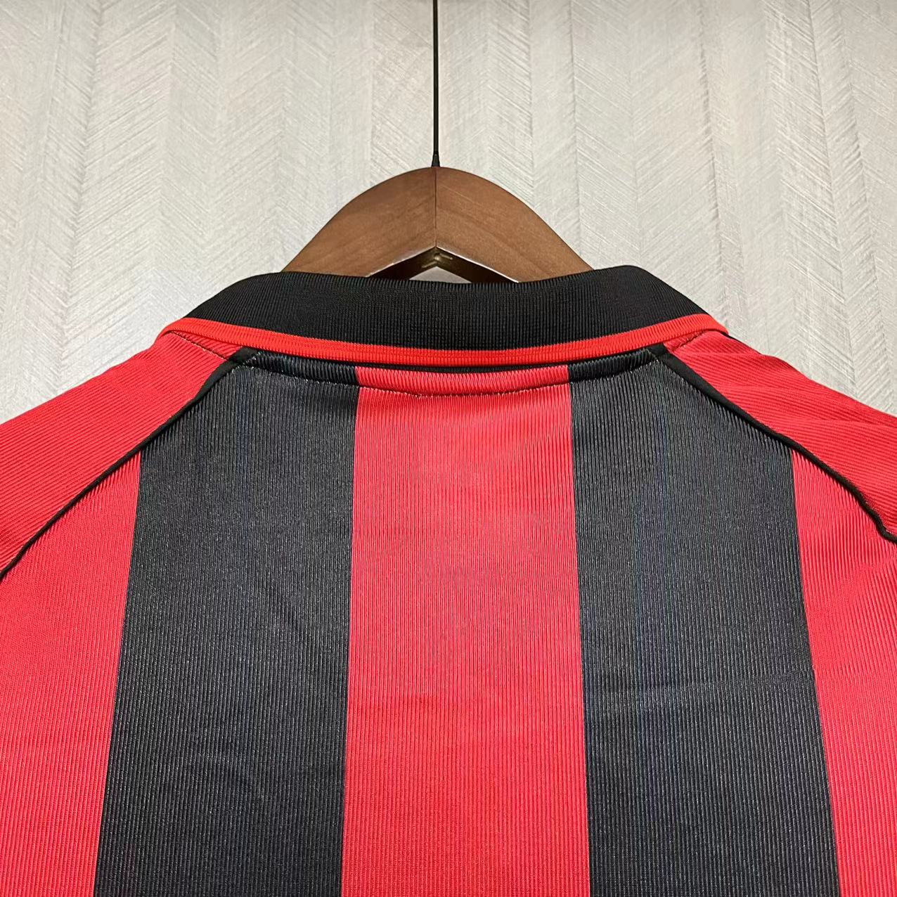 Camisola Principal Ac Milan 1998/1999 - Versão adepto 4