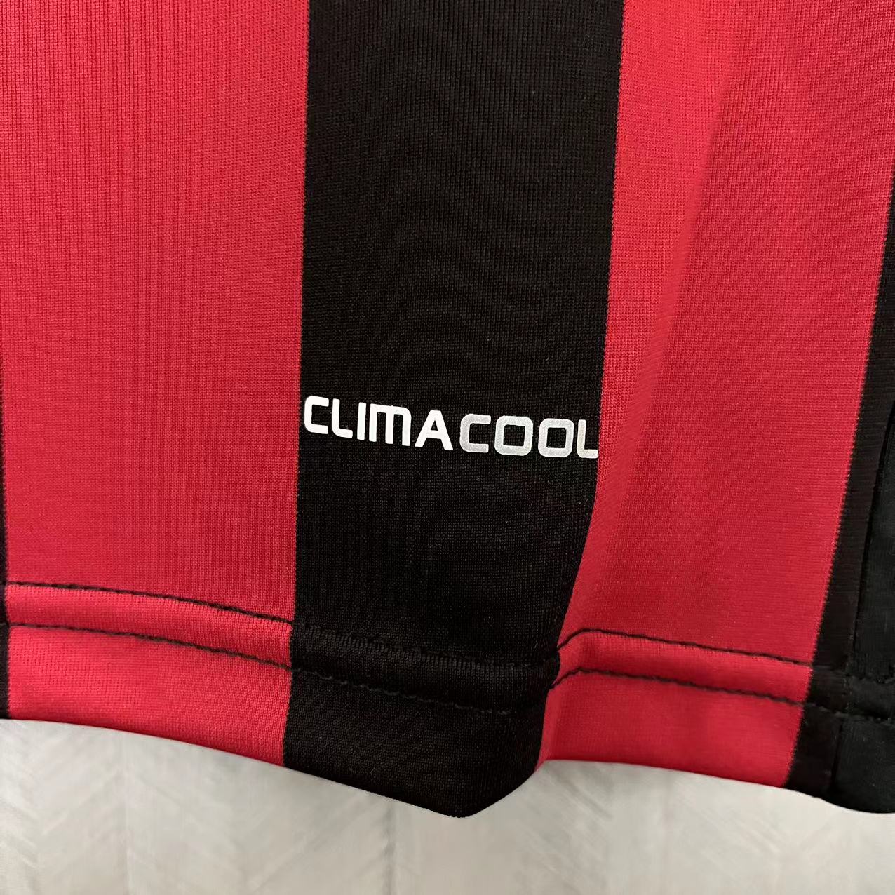 Camisola principal Ac Milan 2009/2010 - Versão adepto 11